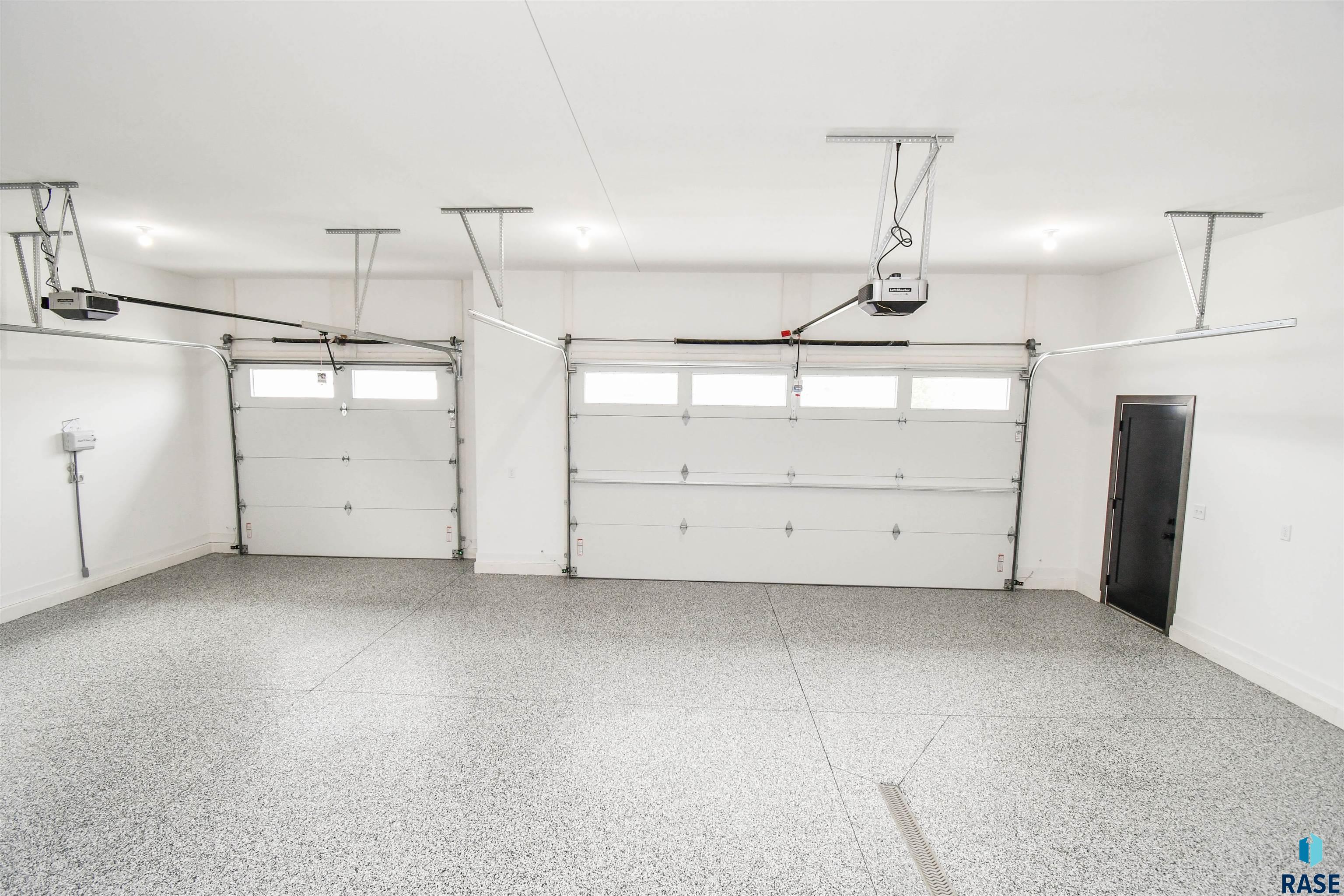 main property photo 61