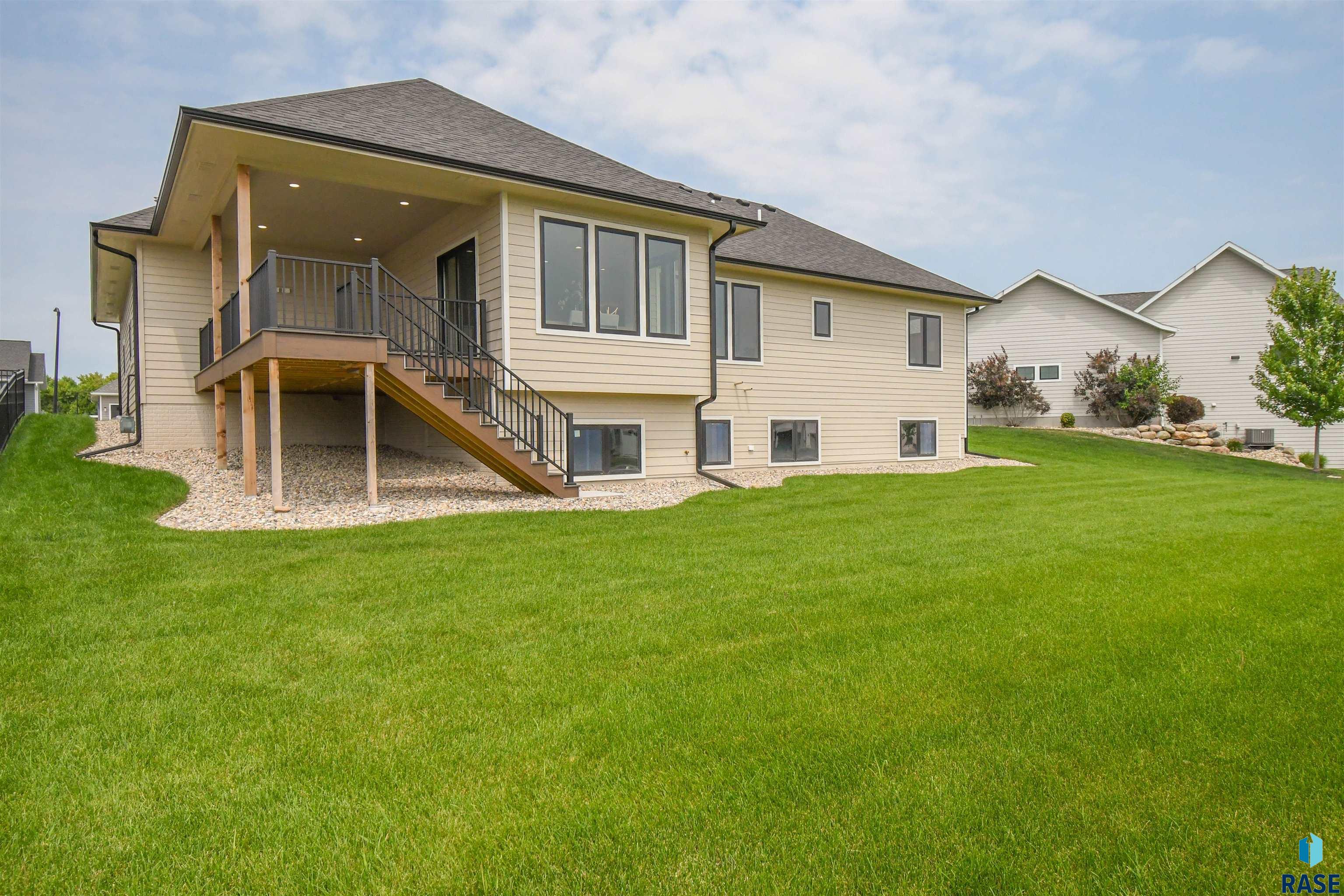 main property photo 68