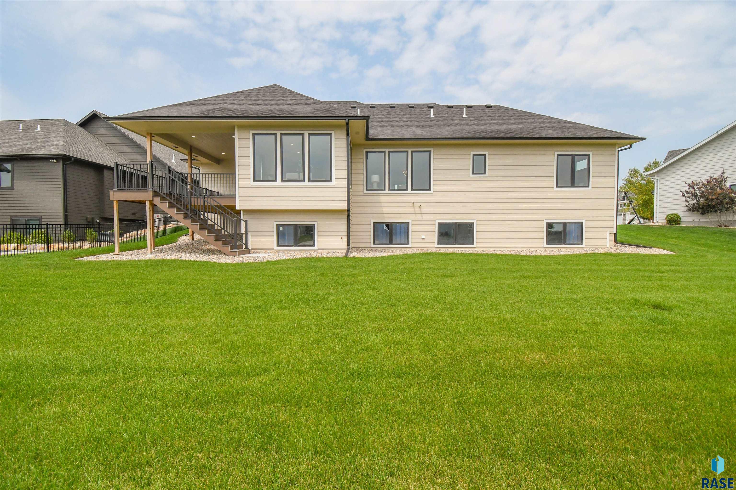 main property photo 71