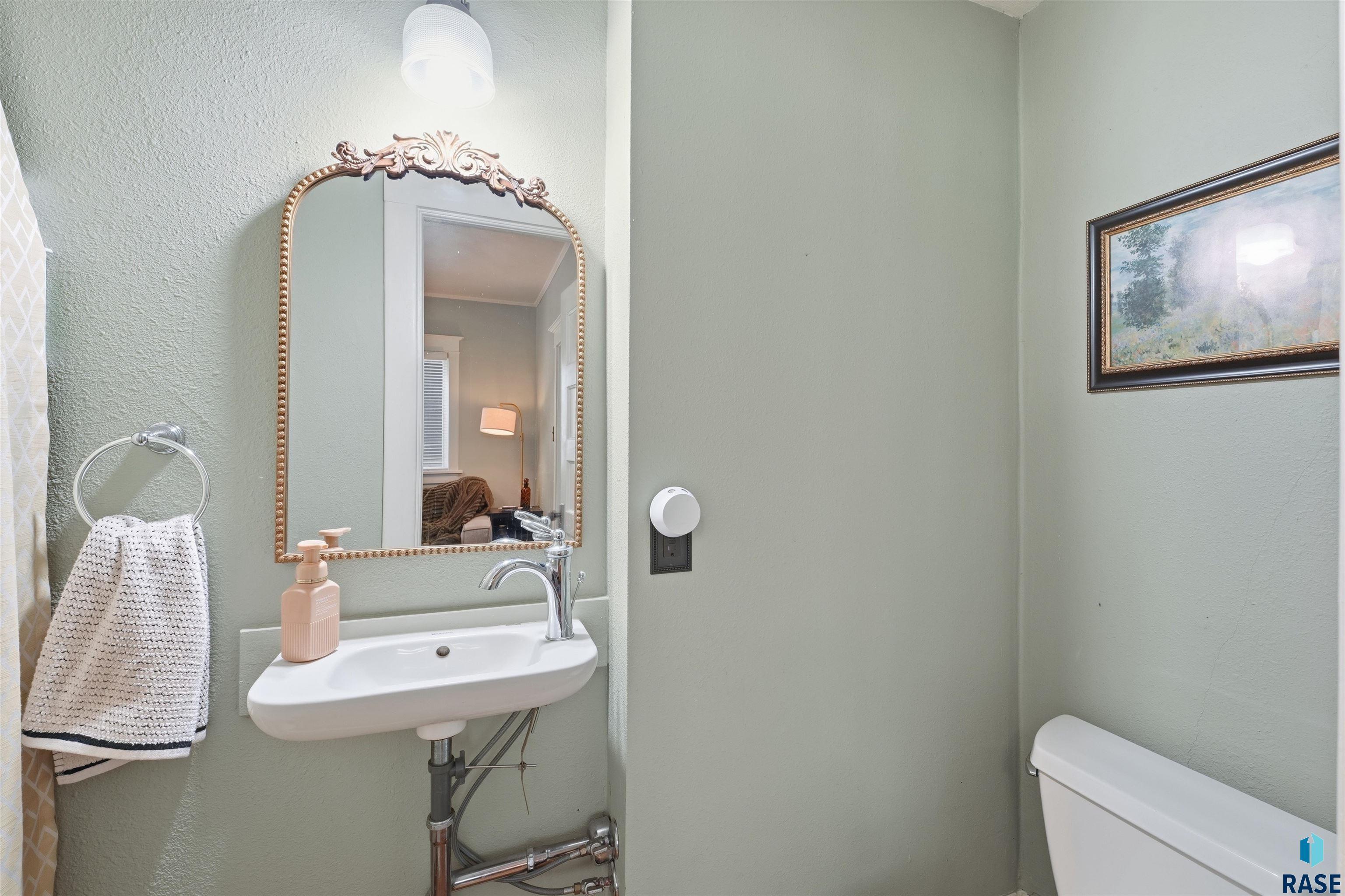 main property photo 47