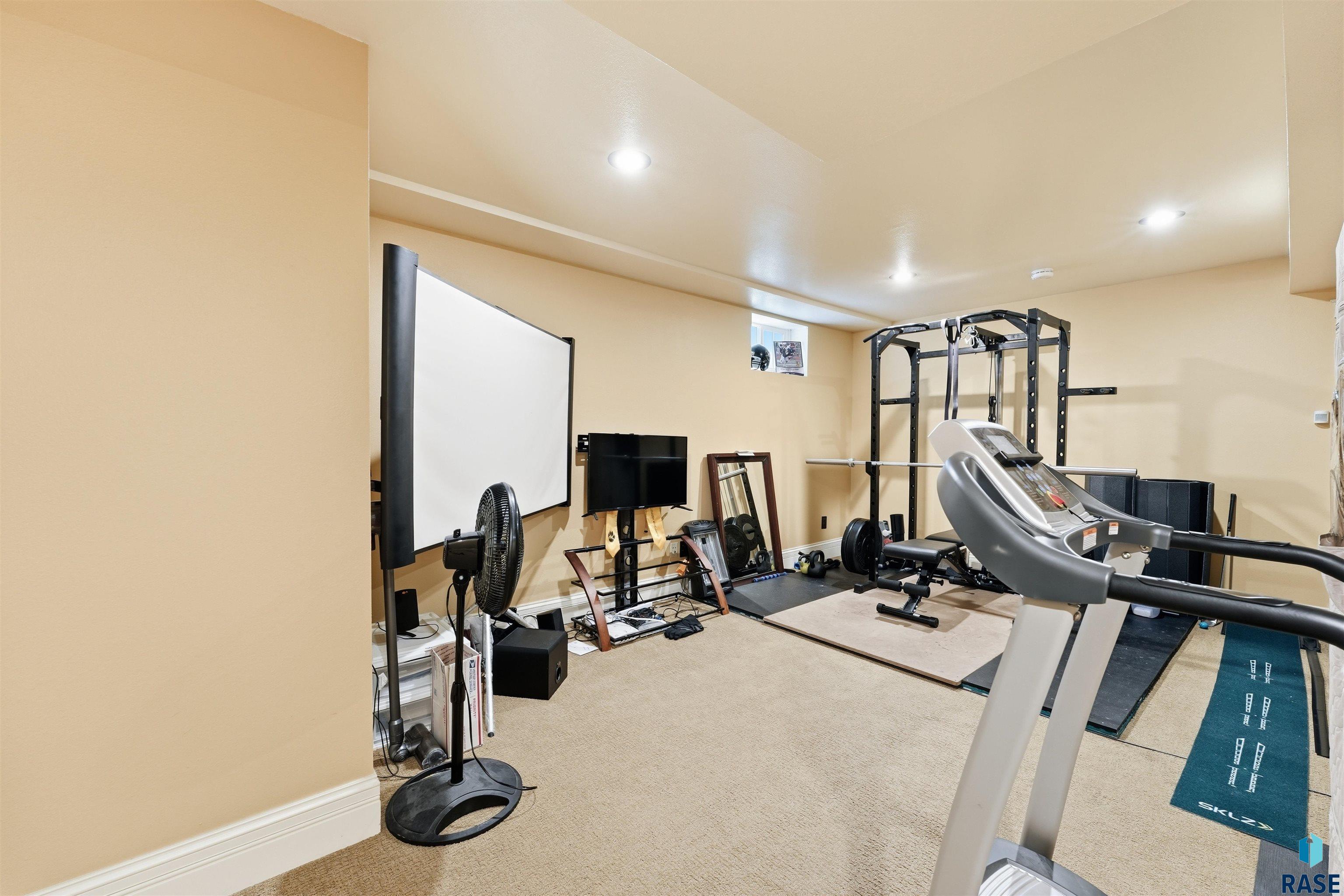 main property photo 64