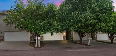 image of property with 2 Bed | 3 Bath | 1,720 Sqft