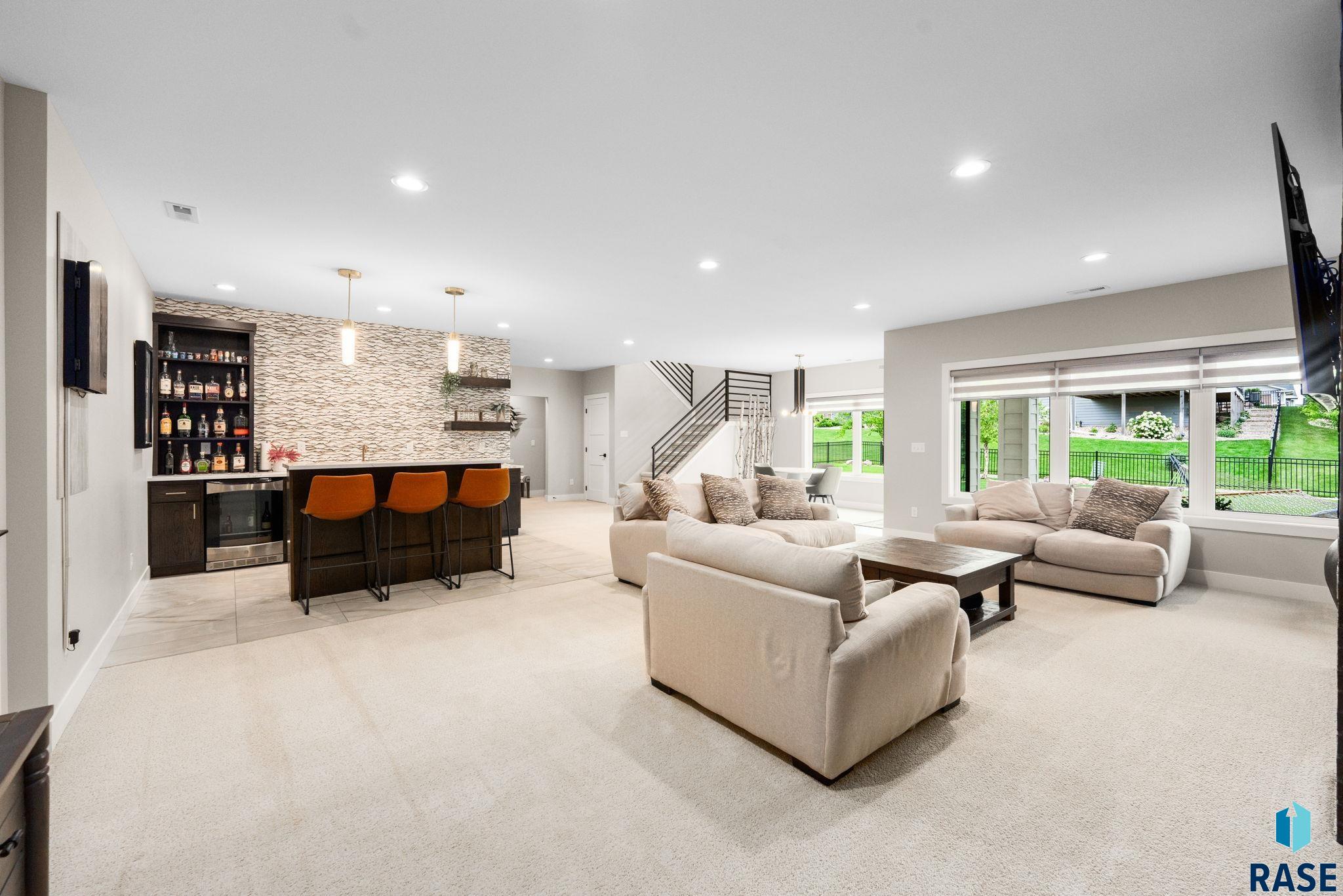 main property photo 64