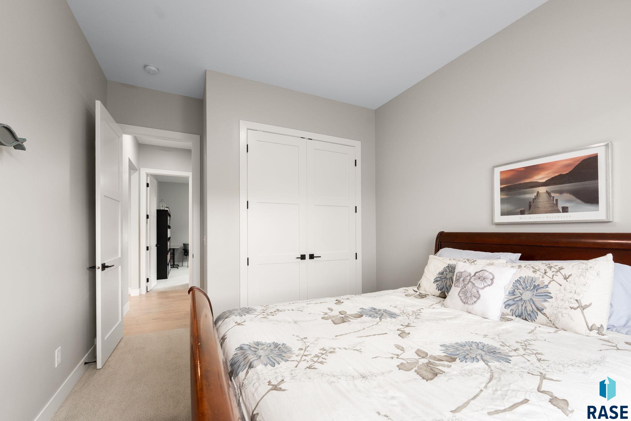 main property photo 74