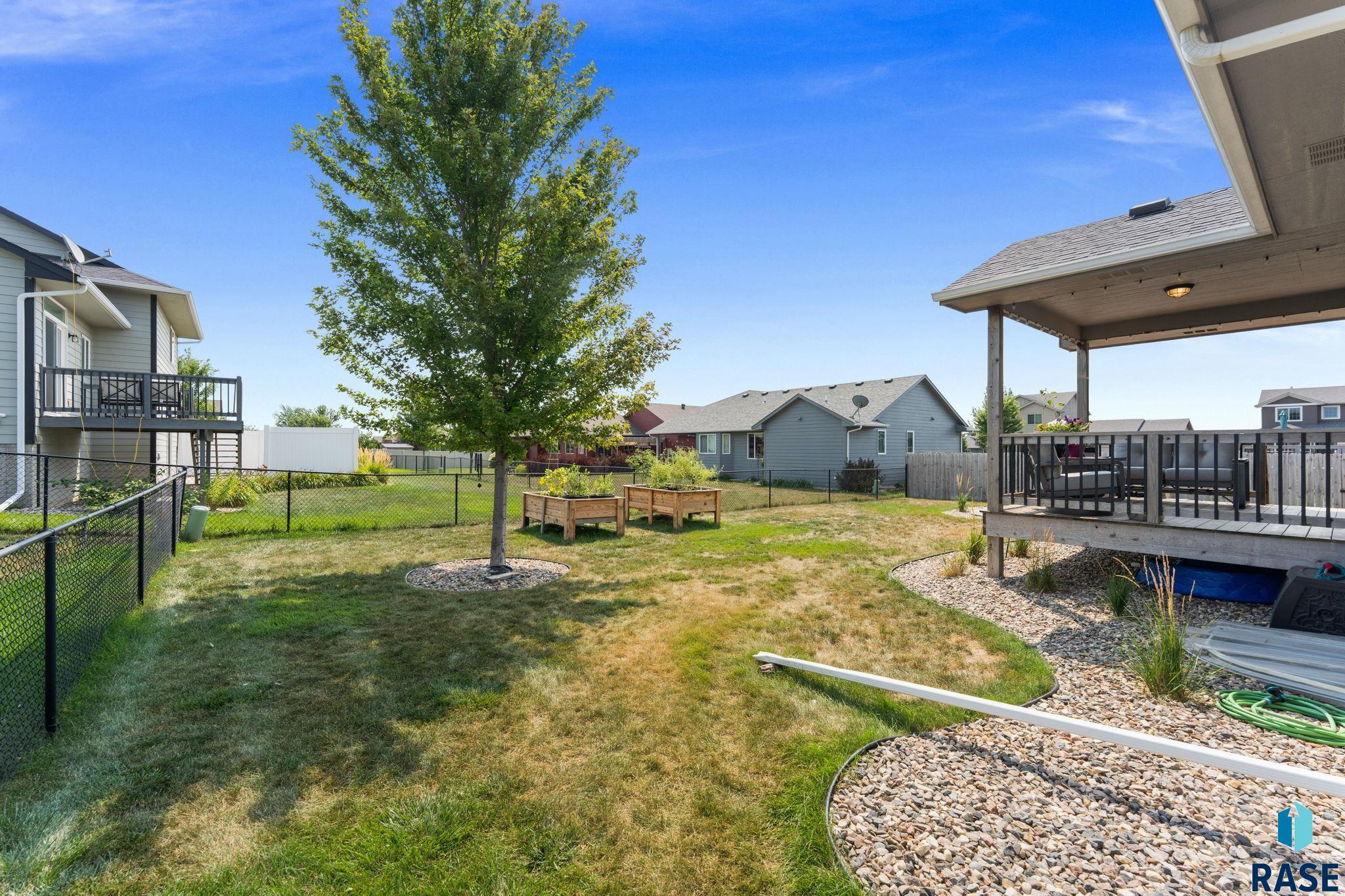 main property photo 61