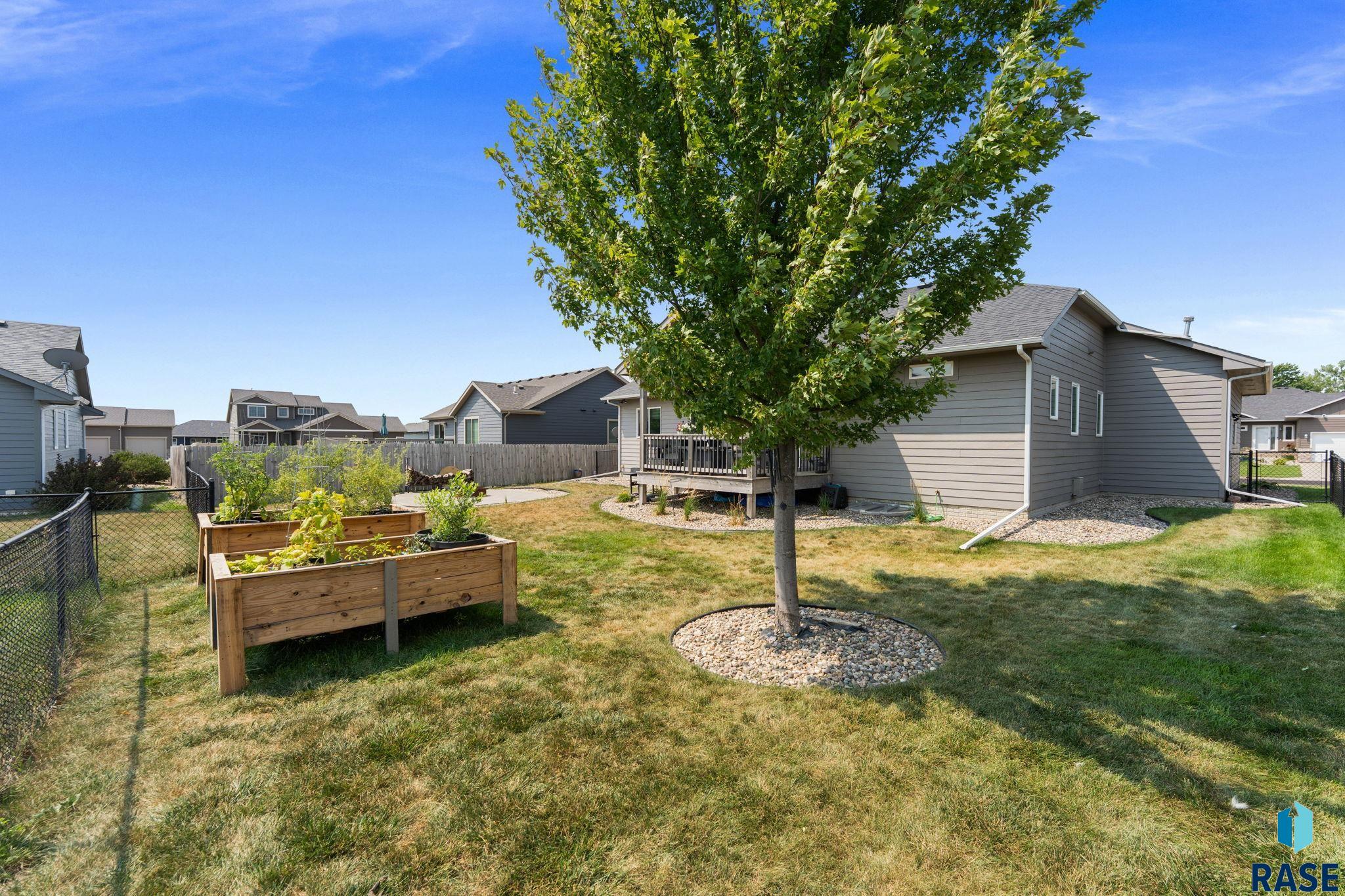 main property photo 62