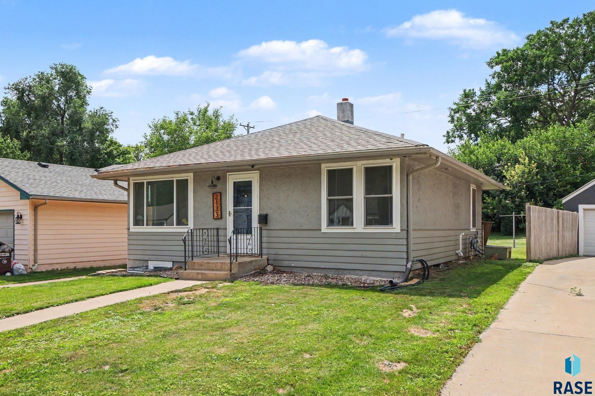 main property photo 21