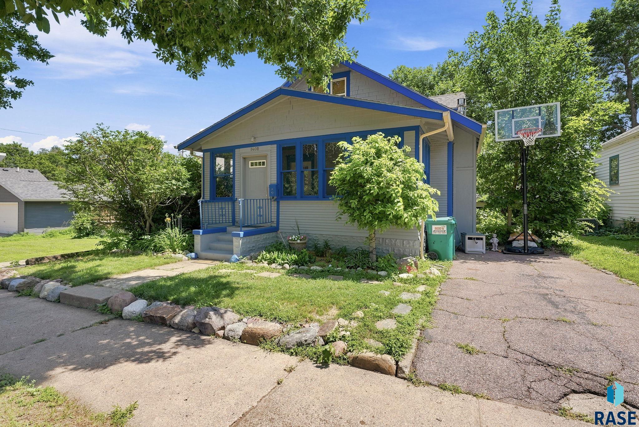 main property photo 35