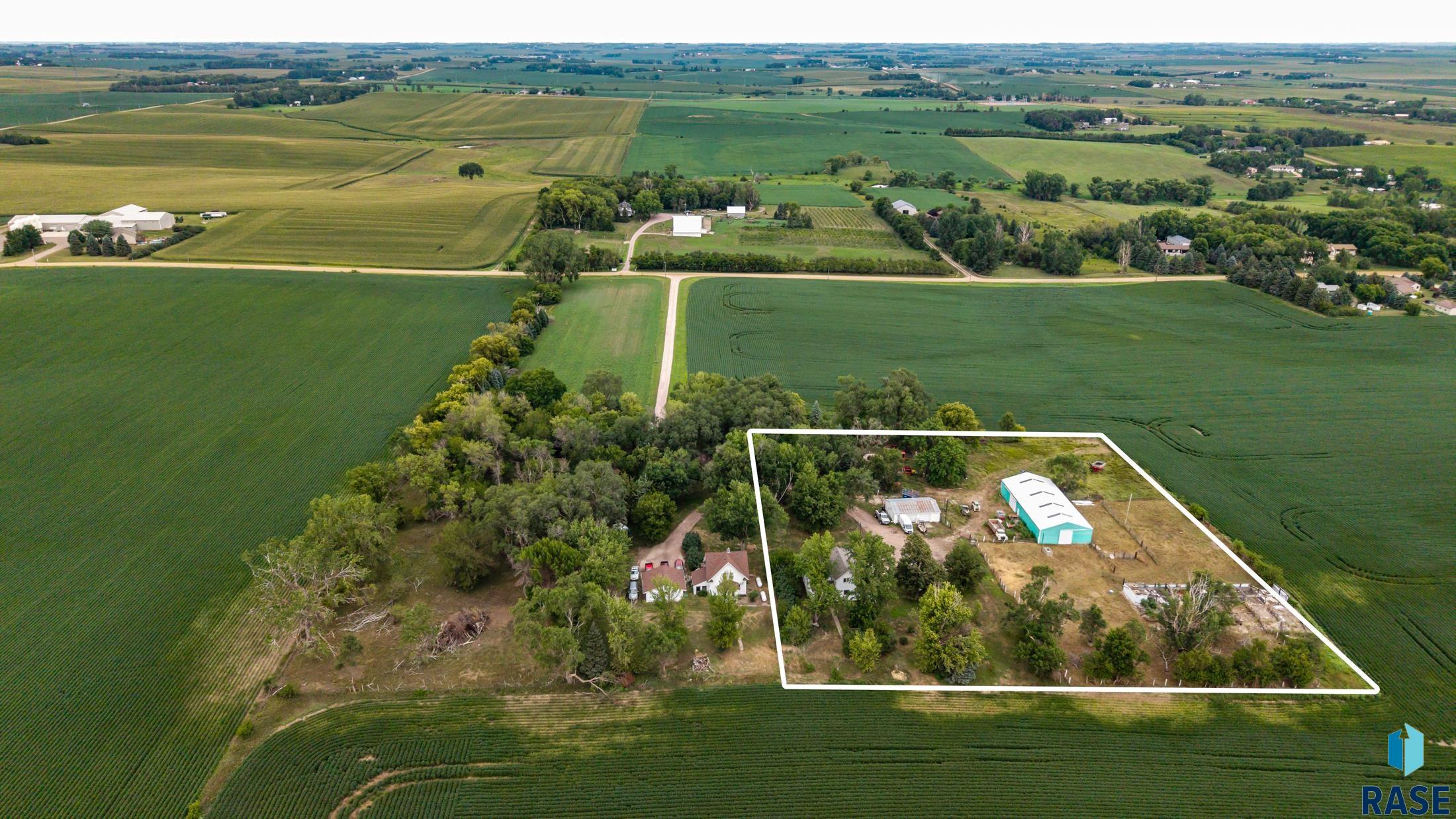 main property photo 15
