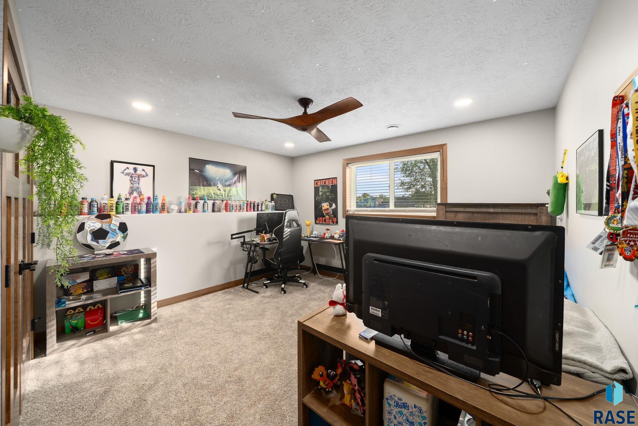 main property photo 62