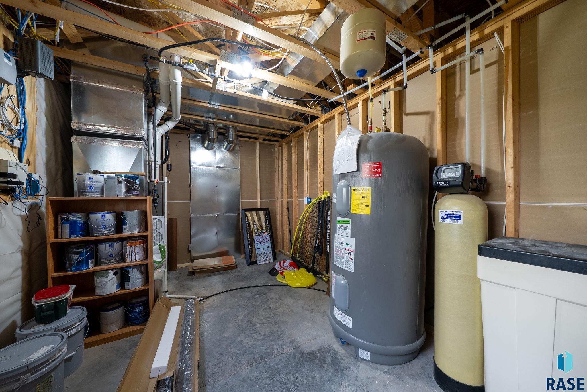 main property photo 64