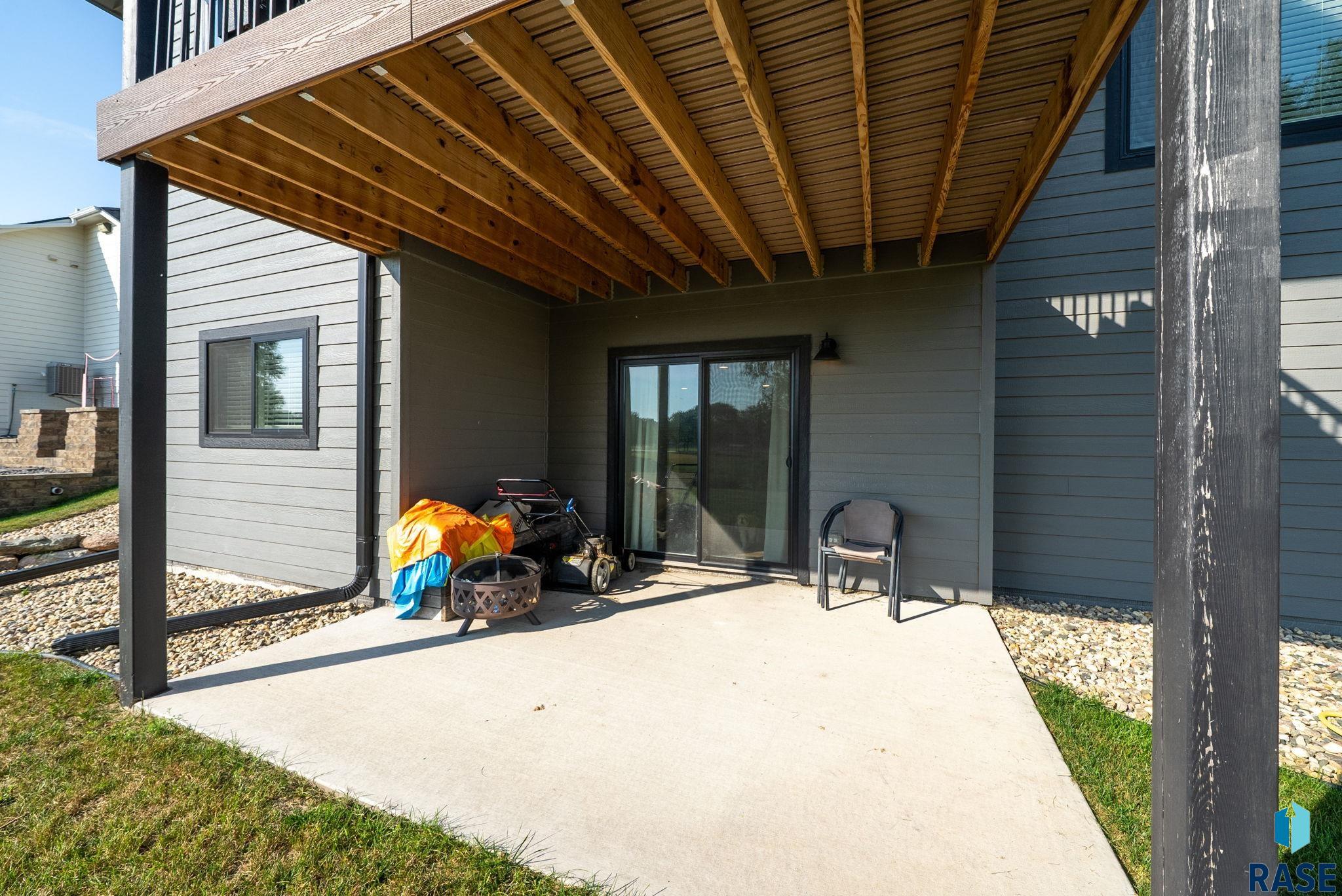main property photo 67