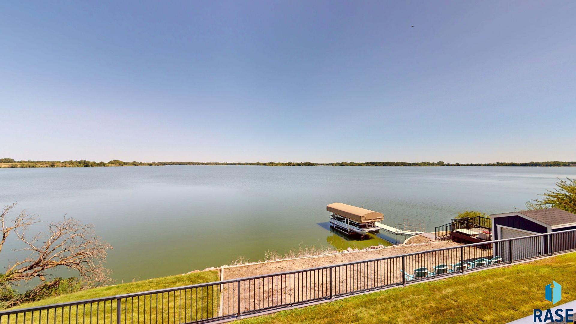 main property photo 66
