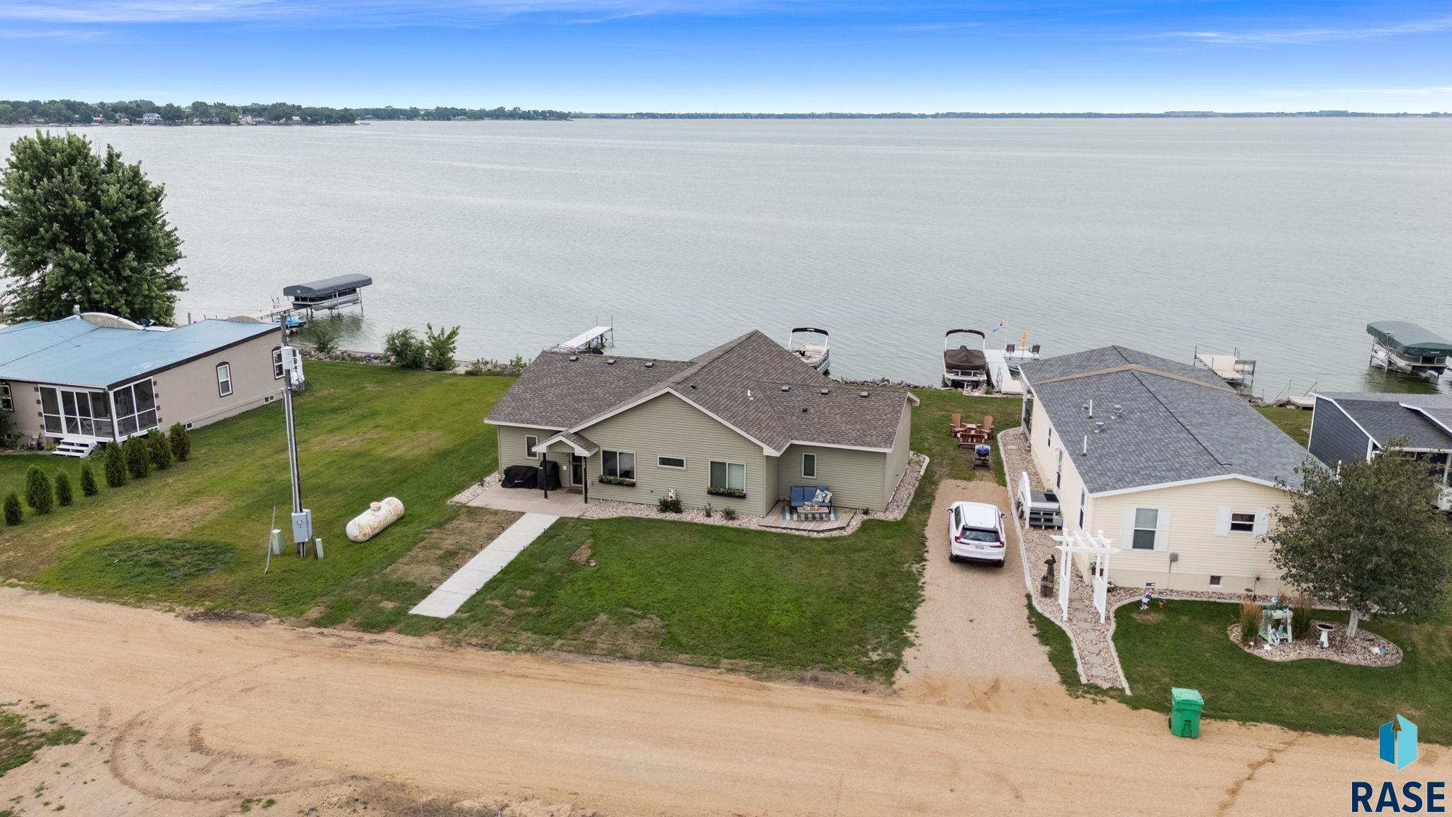 main property photo 54