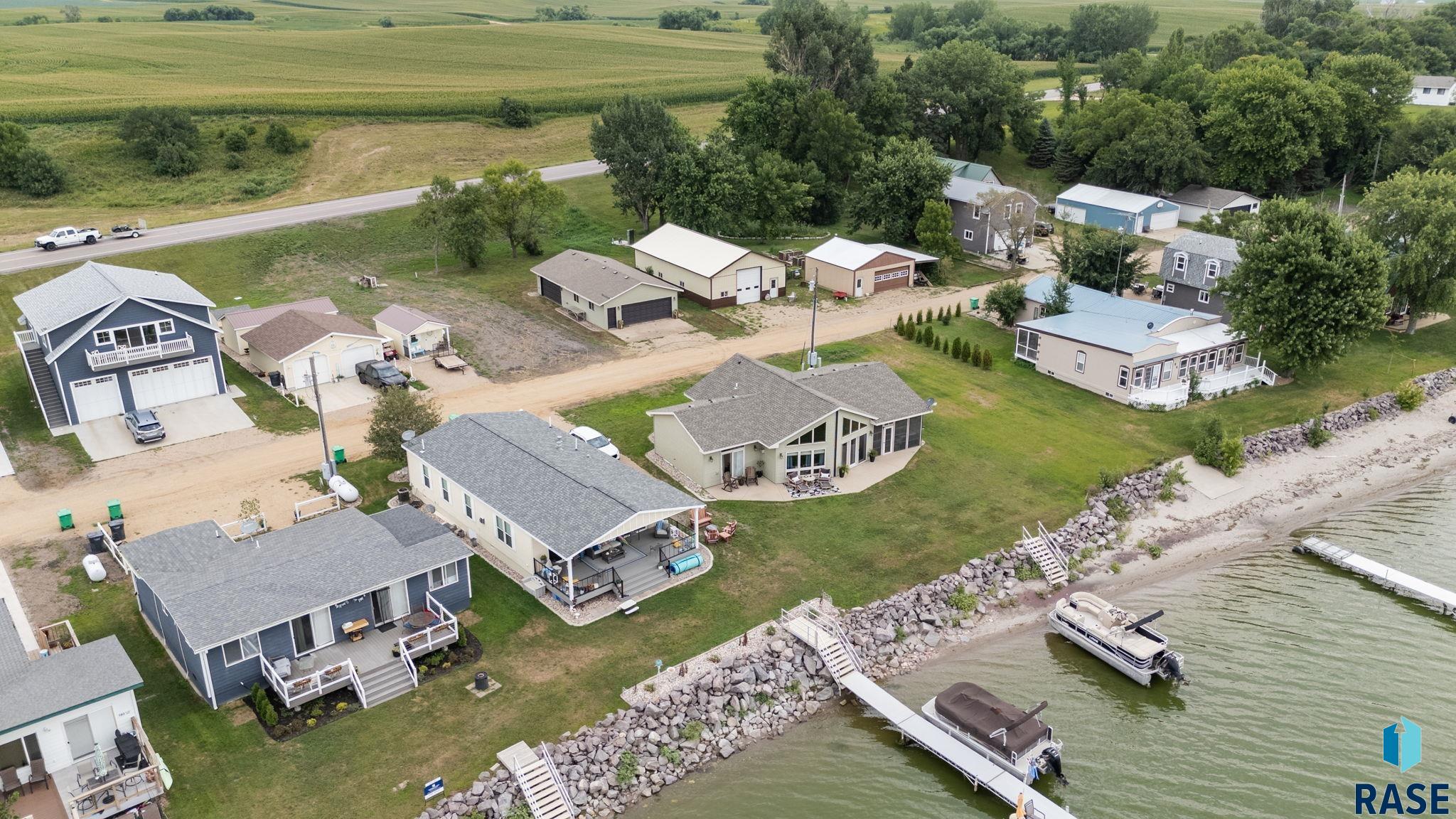 main property photo 61