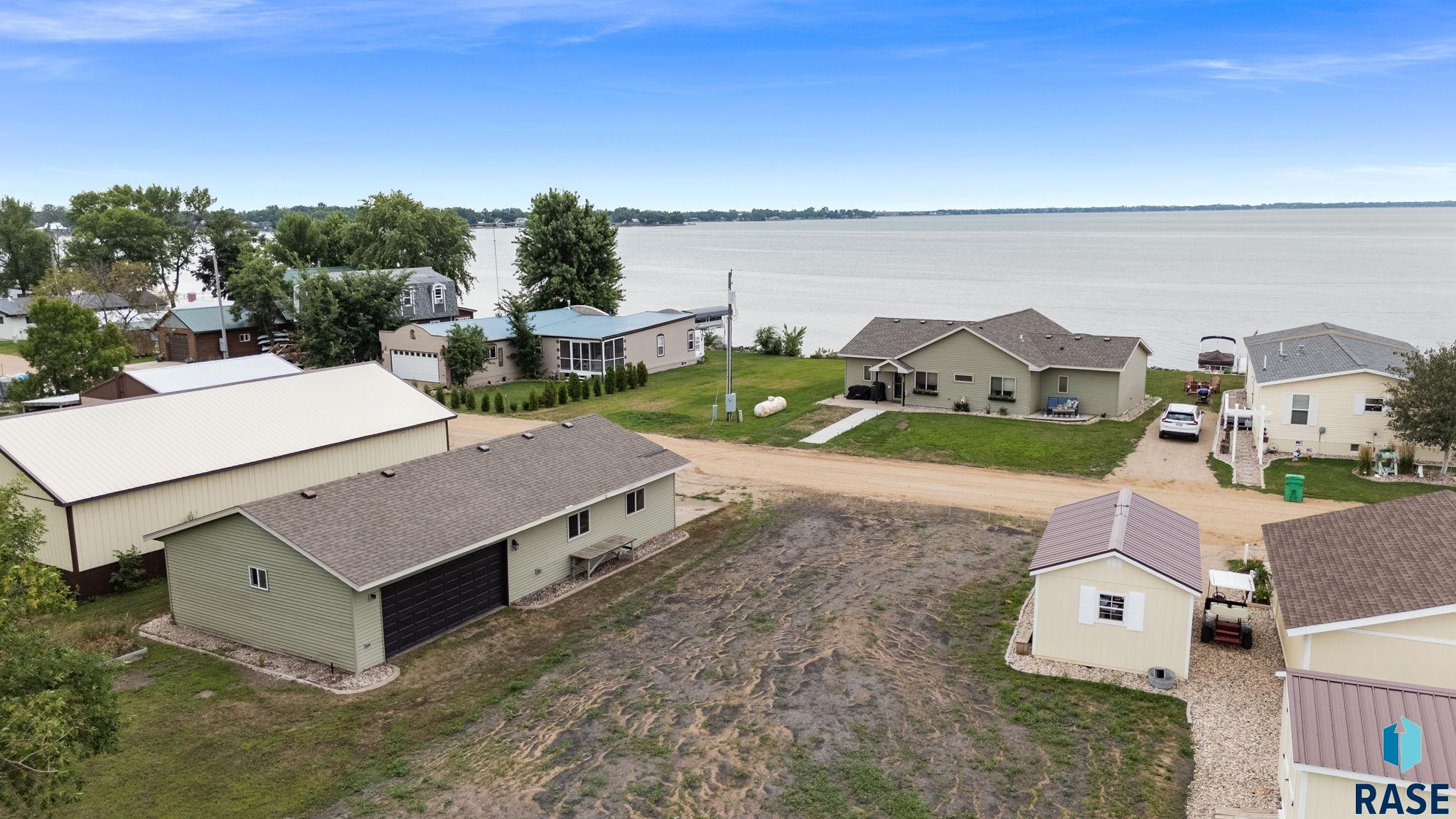 main property photo 64