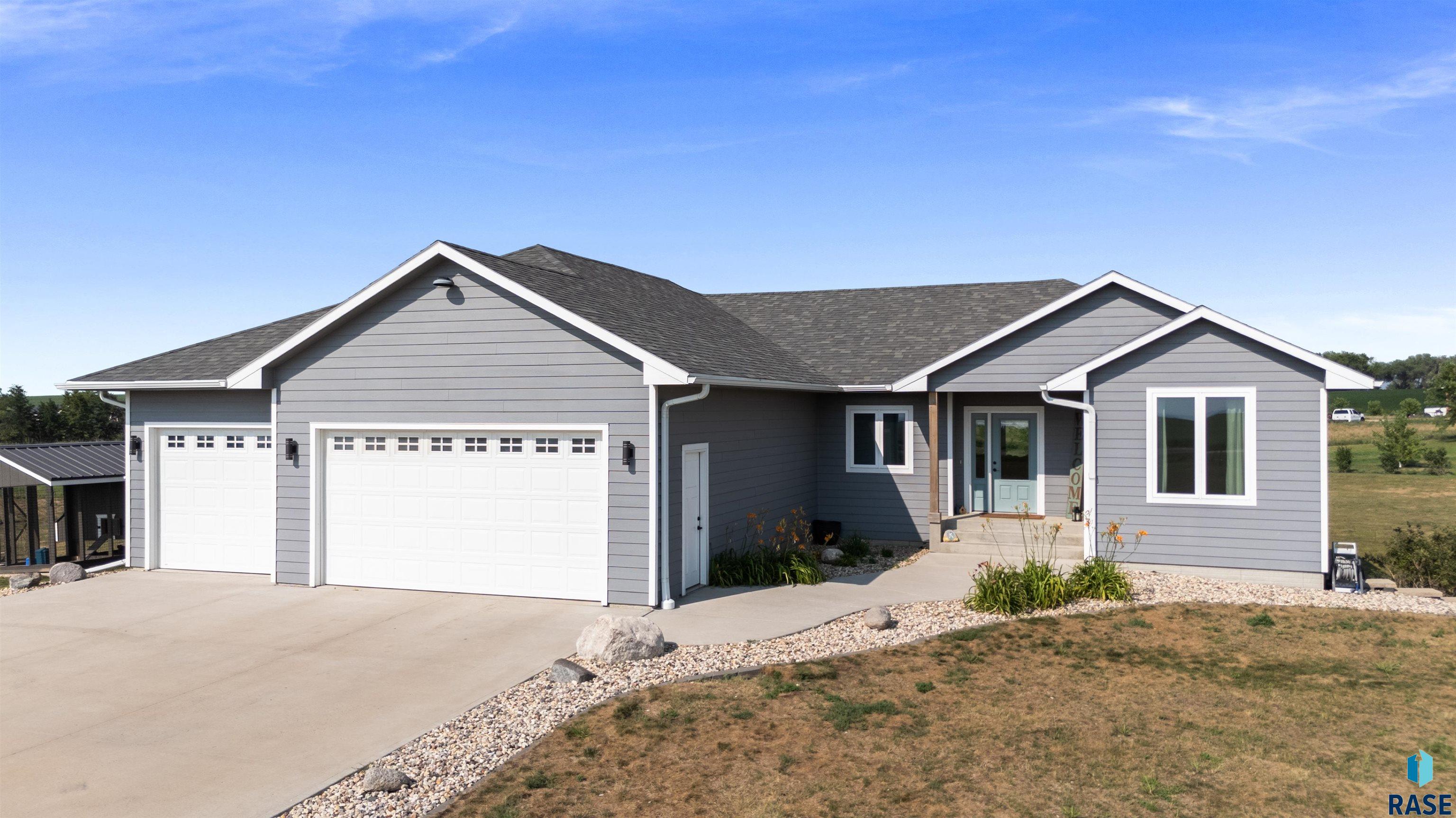 main property photo 54