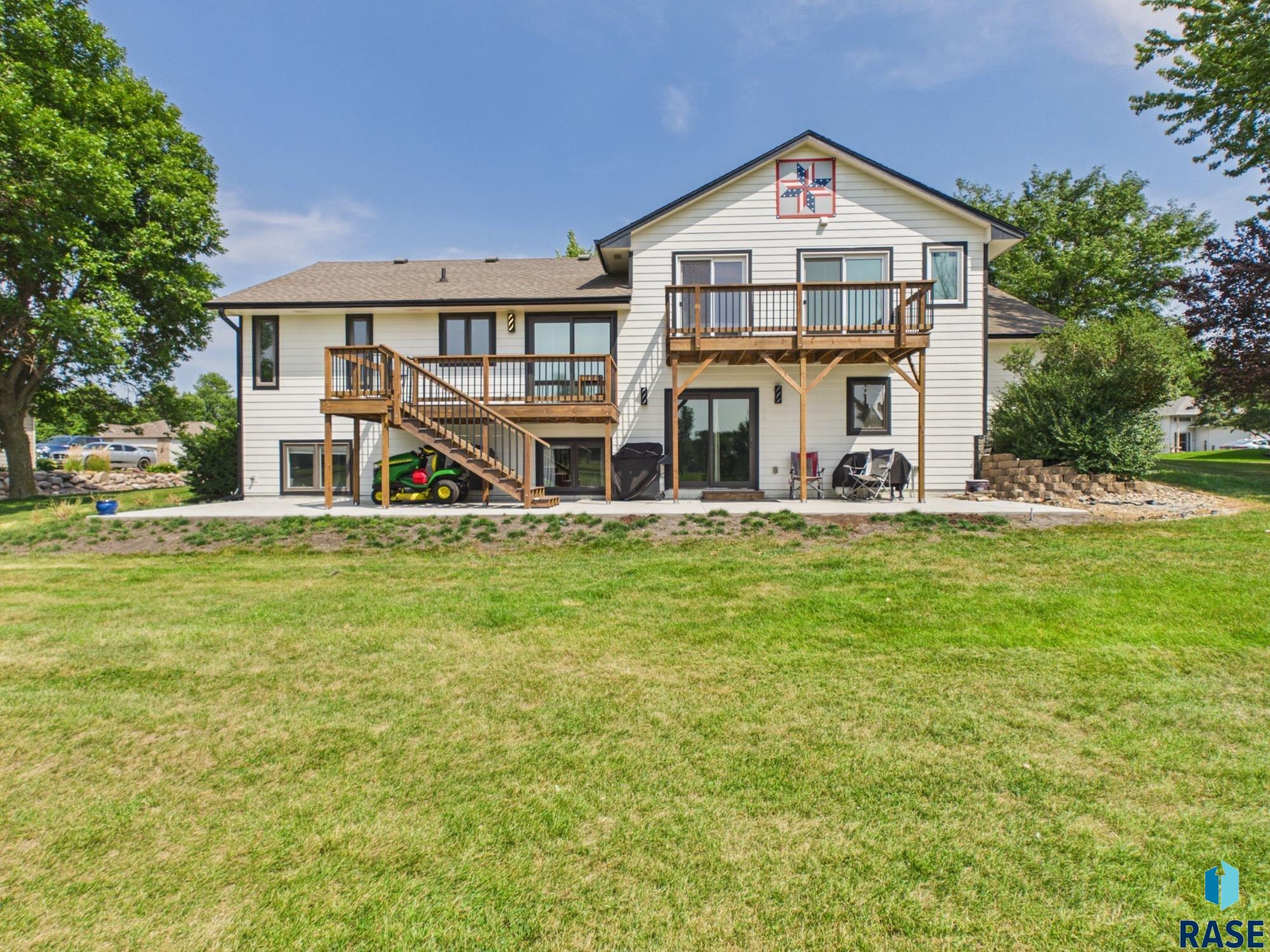 main property photo 56