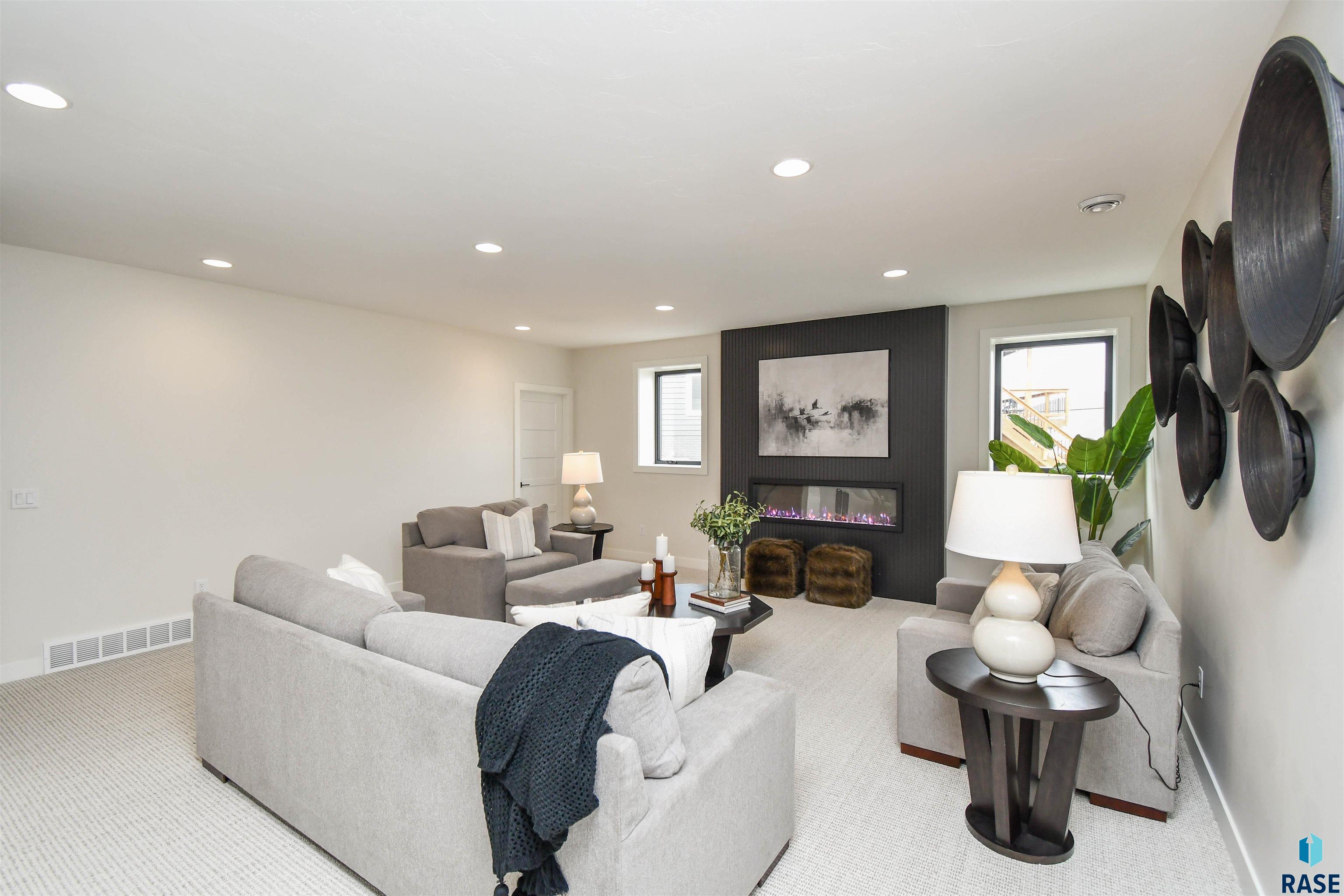 main property photo 69