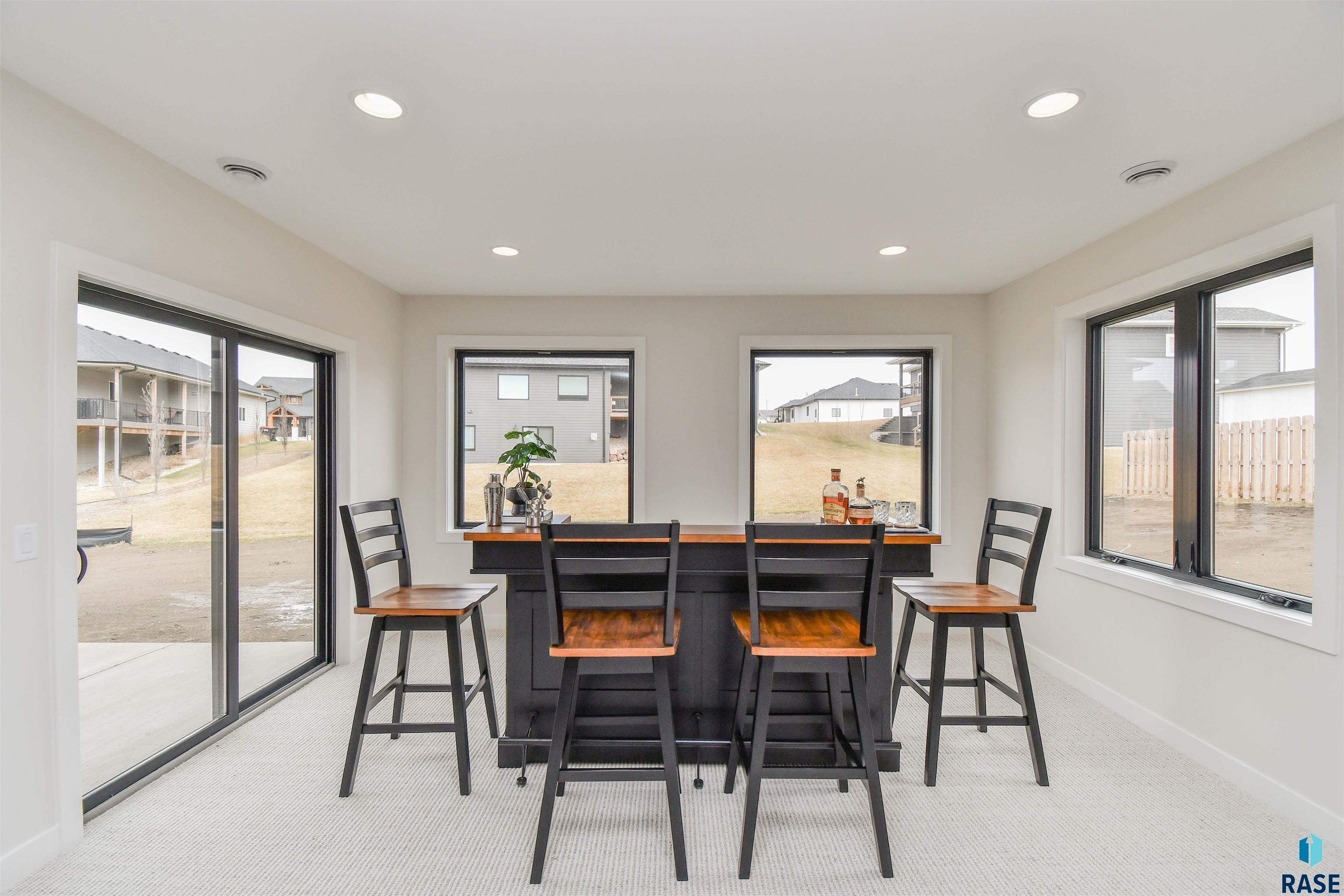main property photo 77