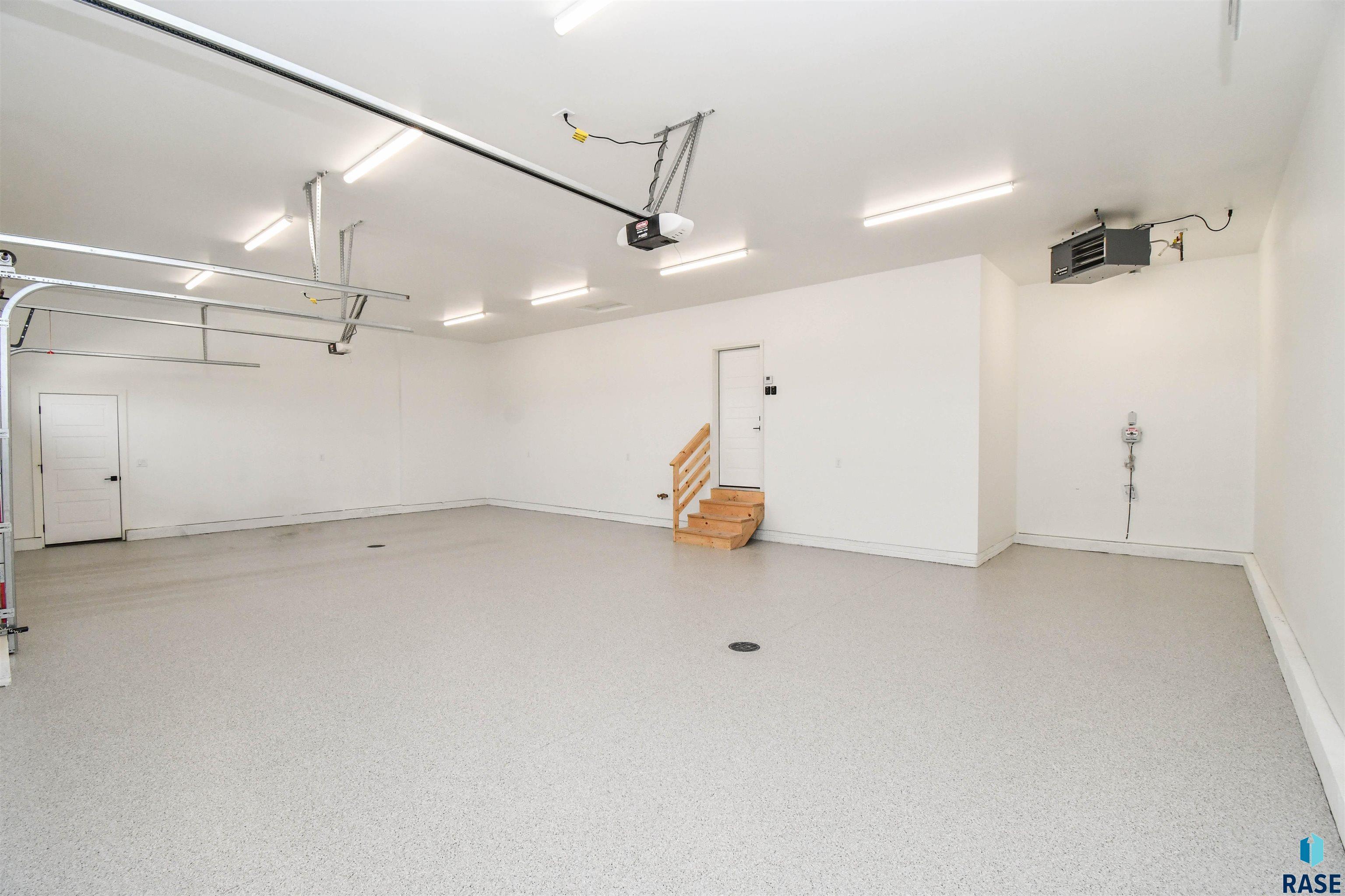 main property photo 82