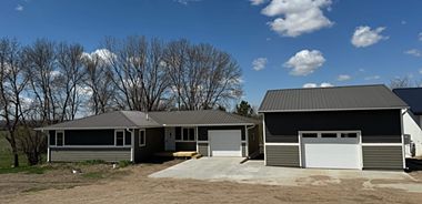 image of property with 3 Bed | 1 Bath | 1,184 Sqft