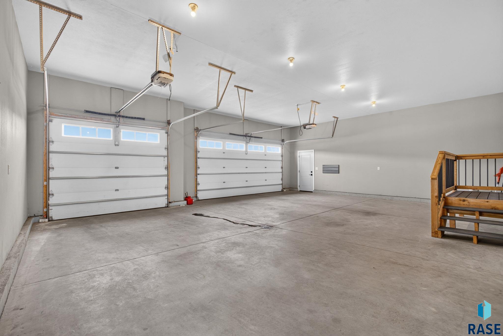 main property photo 68