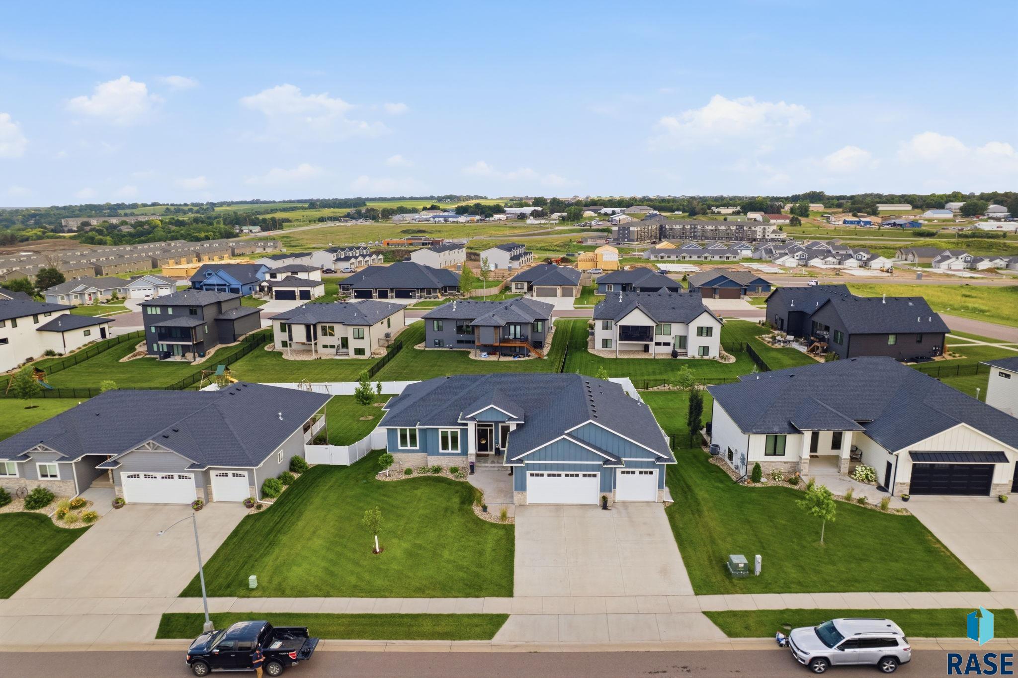 main property photo 80