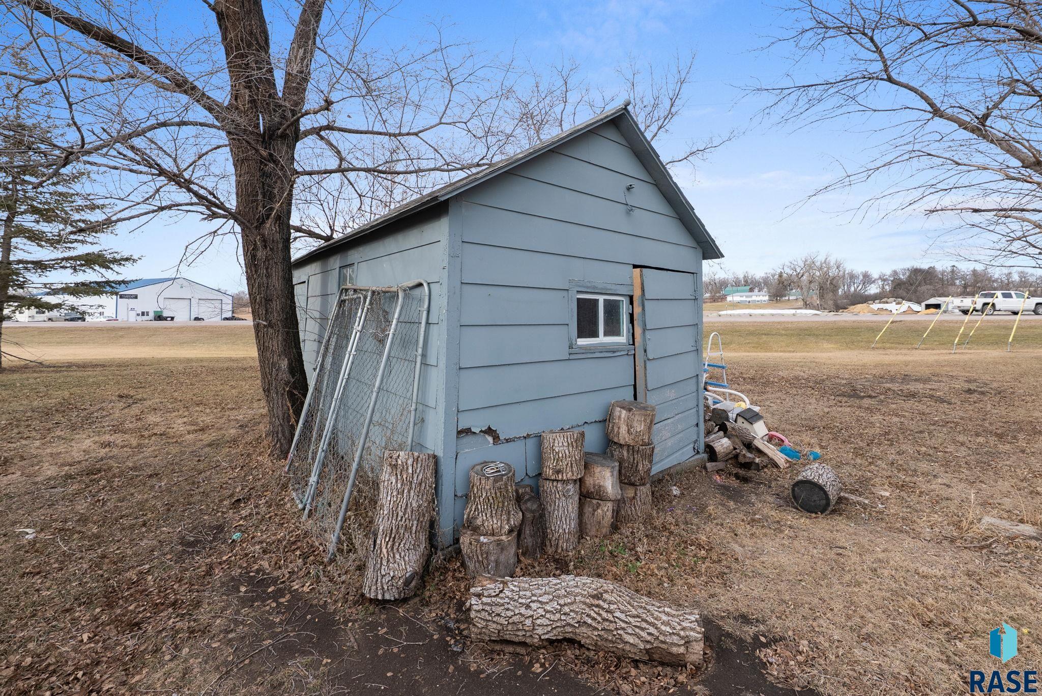 main property photo 26