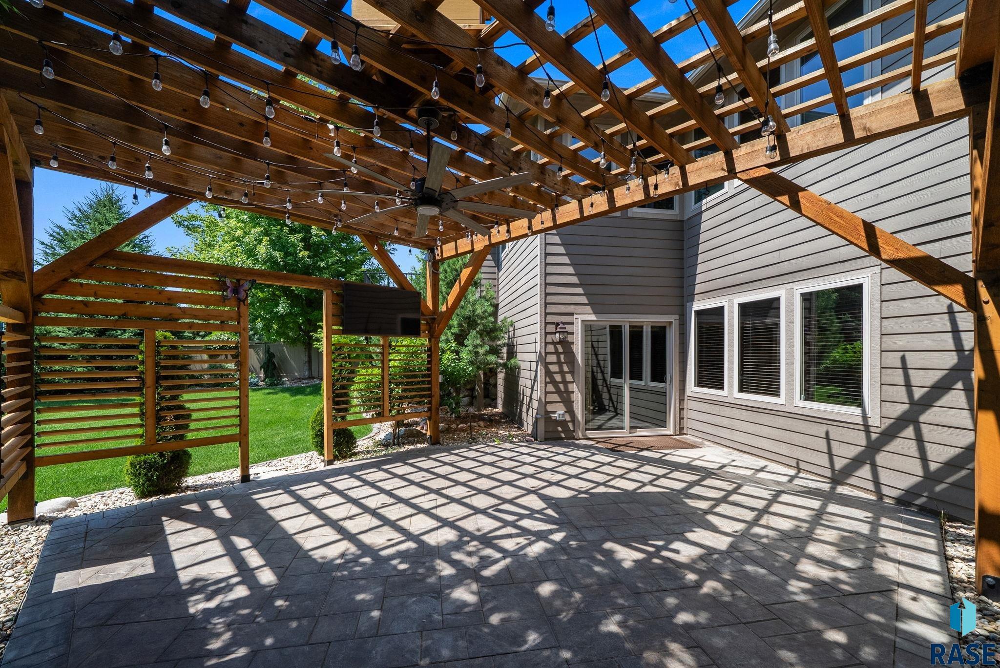 main property photo 66