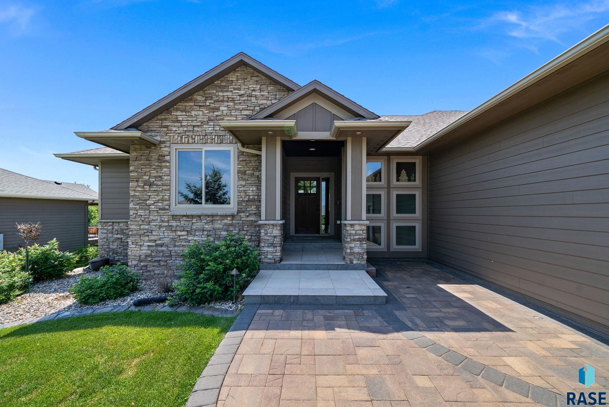 main property photo 76