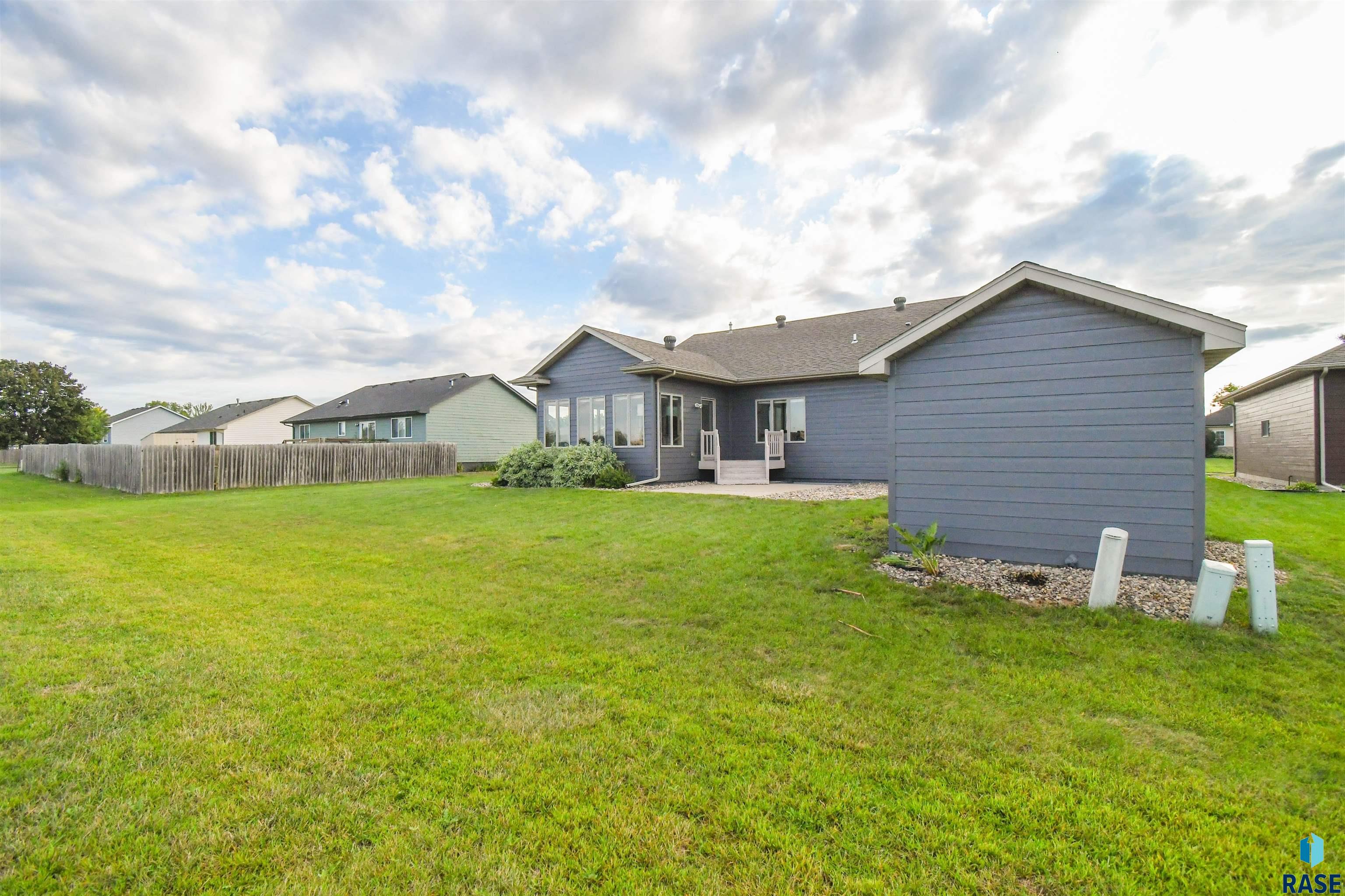 main property photo 61