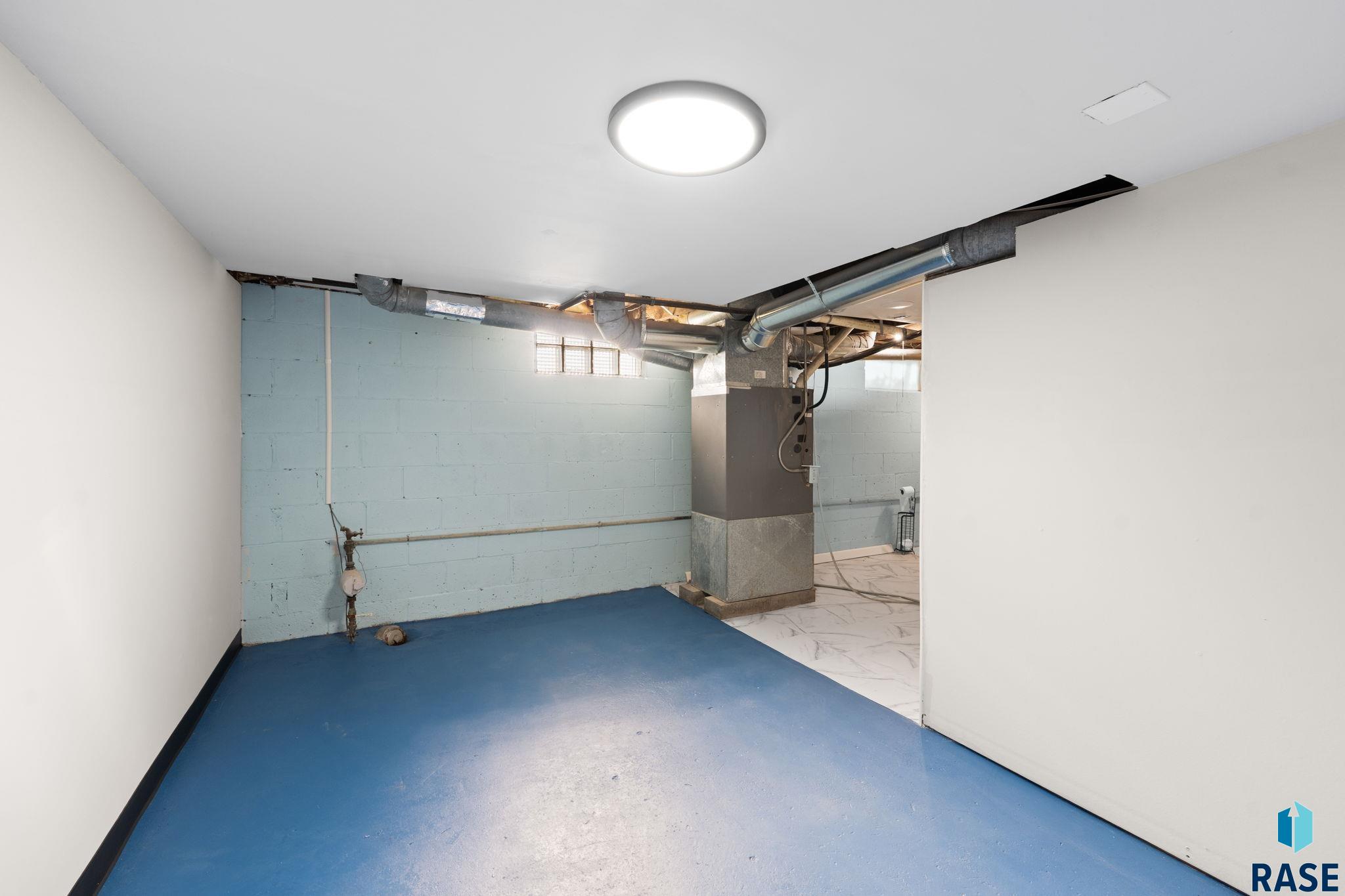 main property photo 67