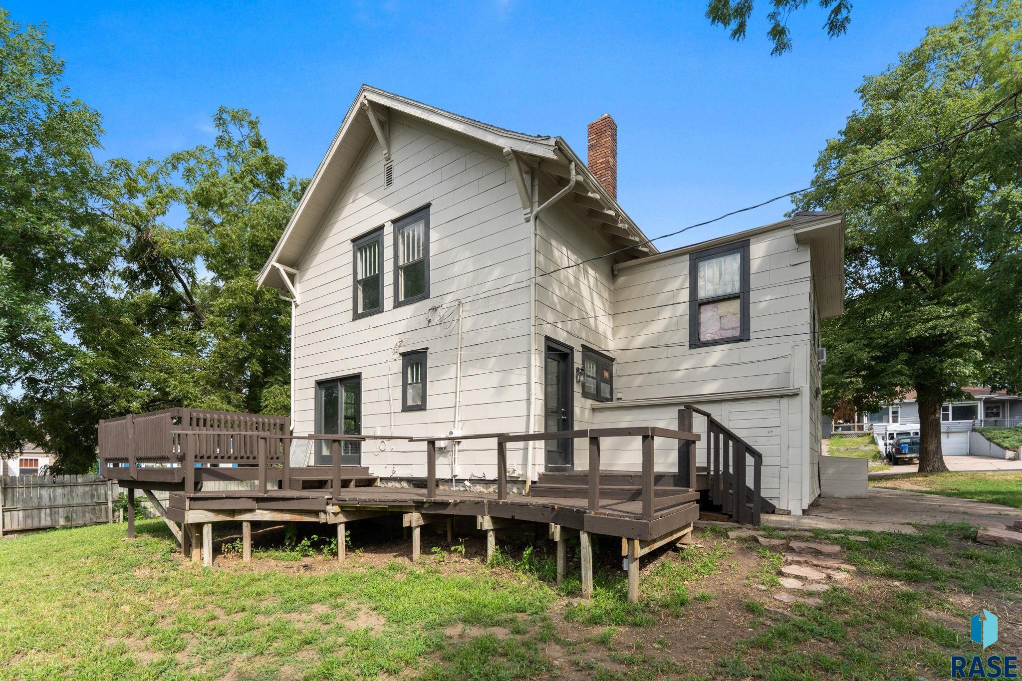 main property photo 3