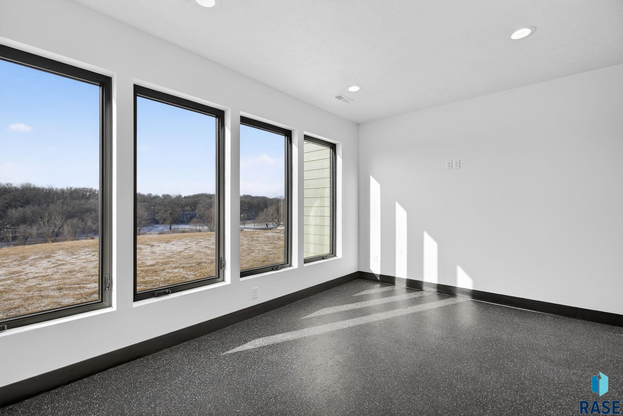 main property photo 72