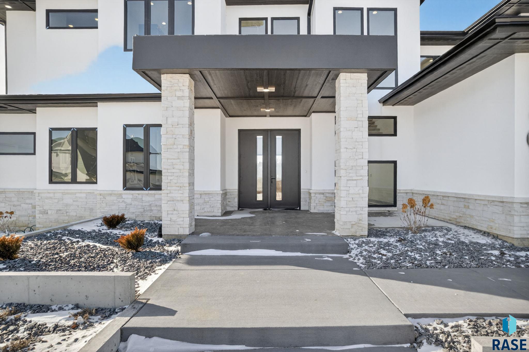main property photo 91
