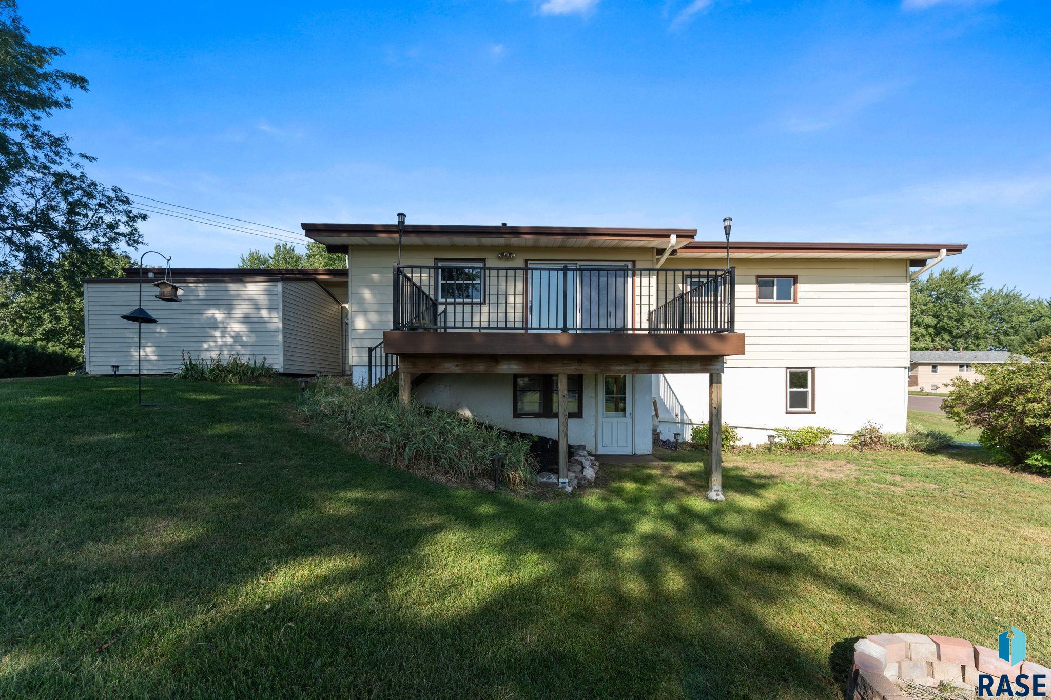 main property photo 50