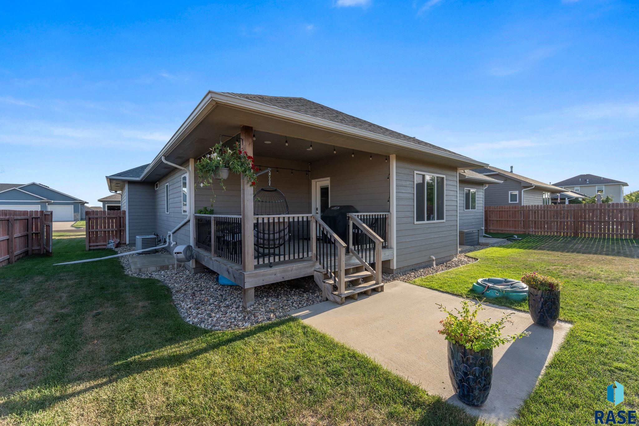 main property photo 57