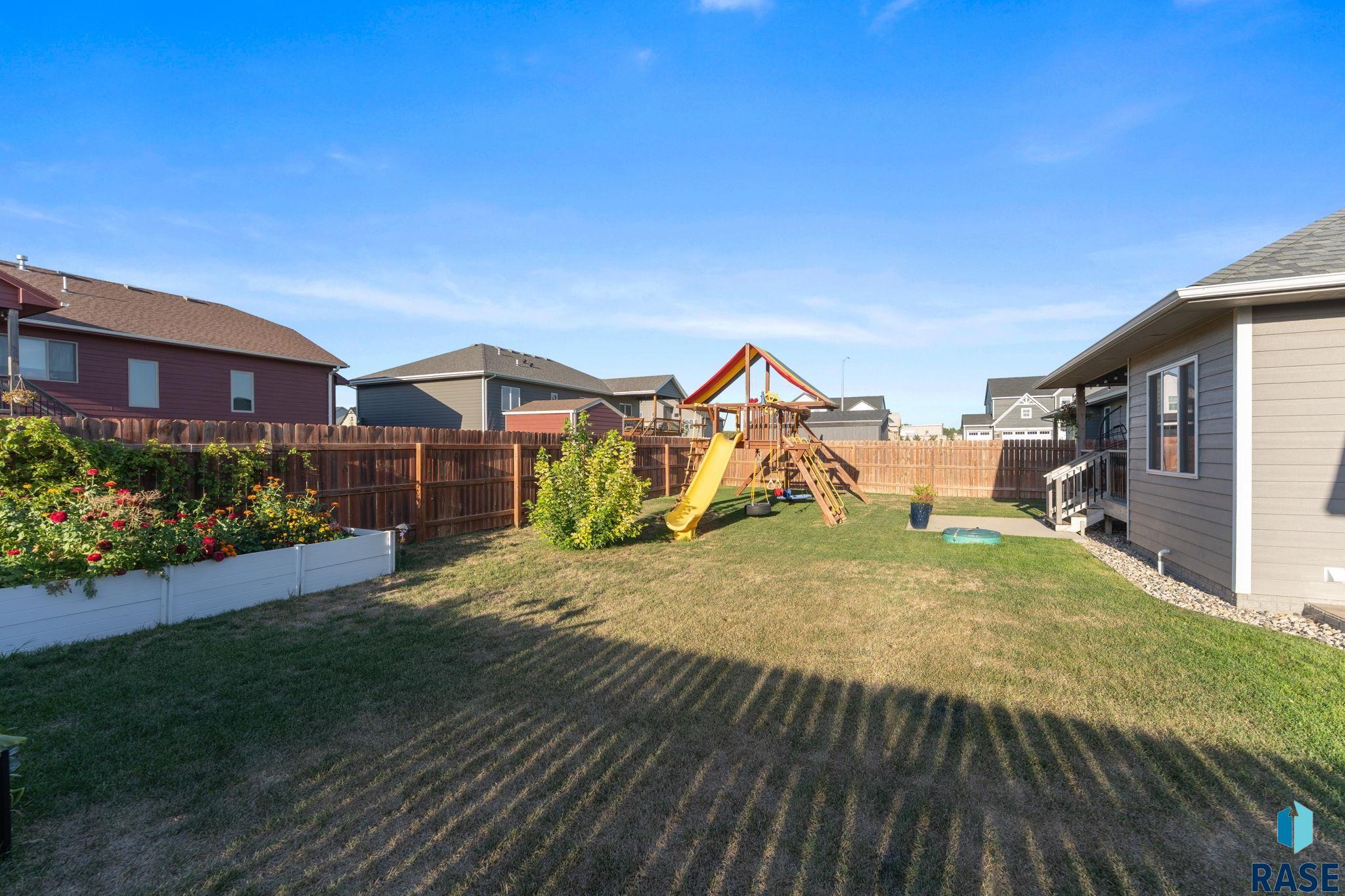 main property photo 66