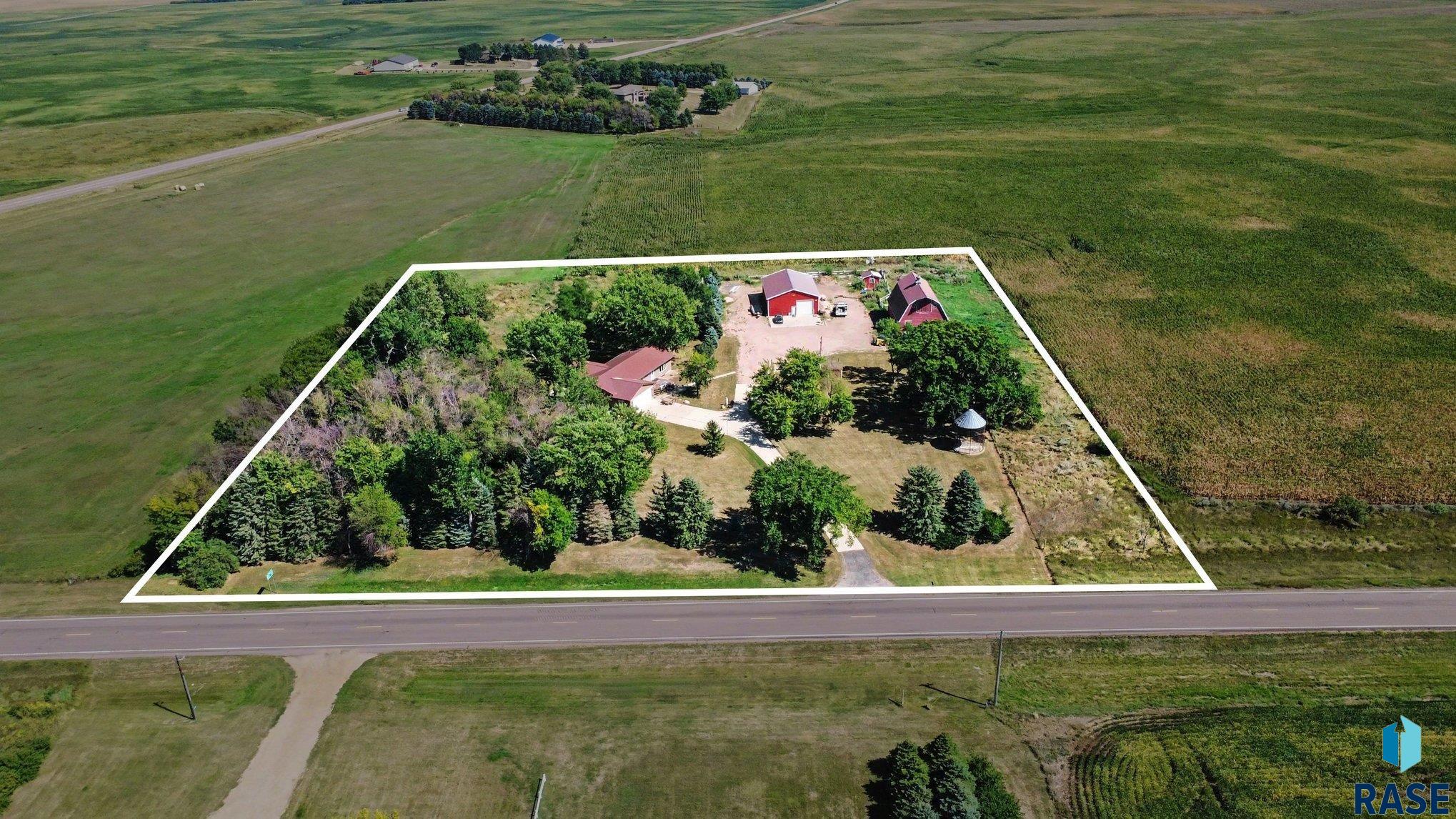 main property photo 42