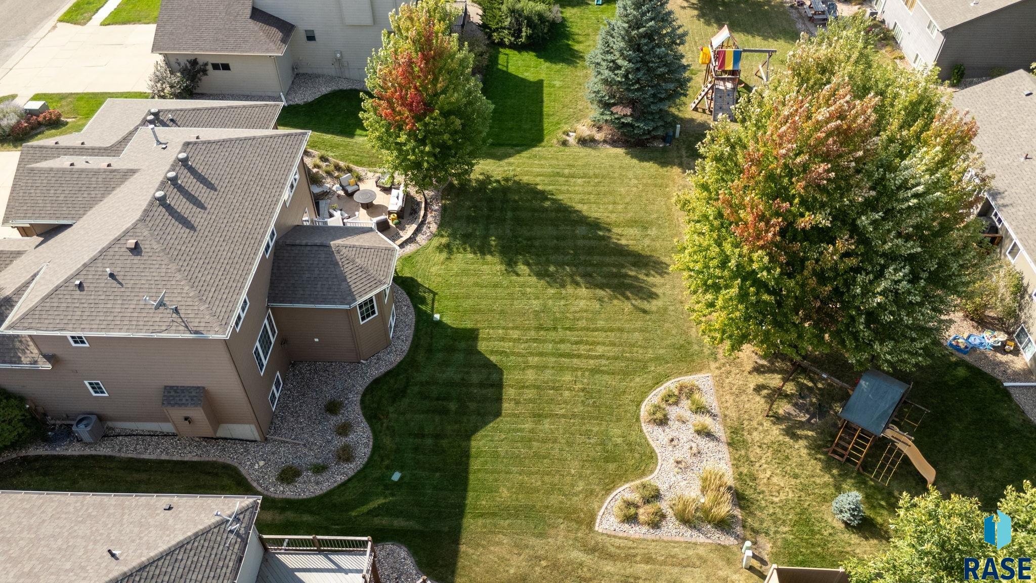 main property photo 60