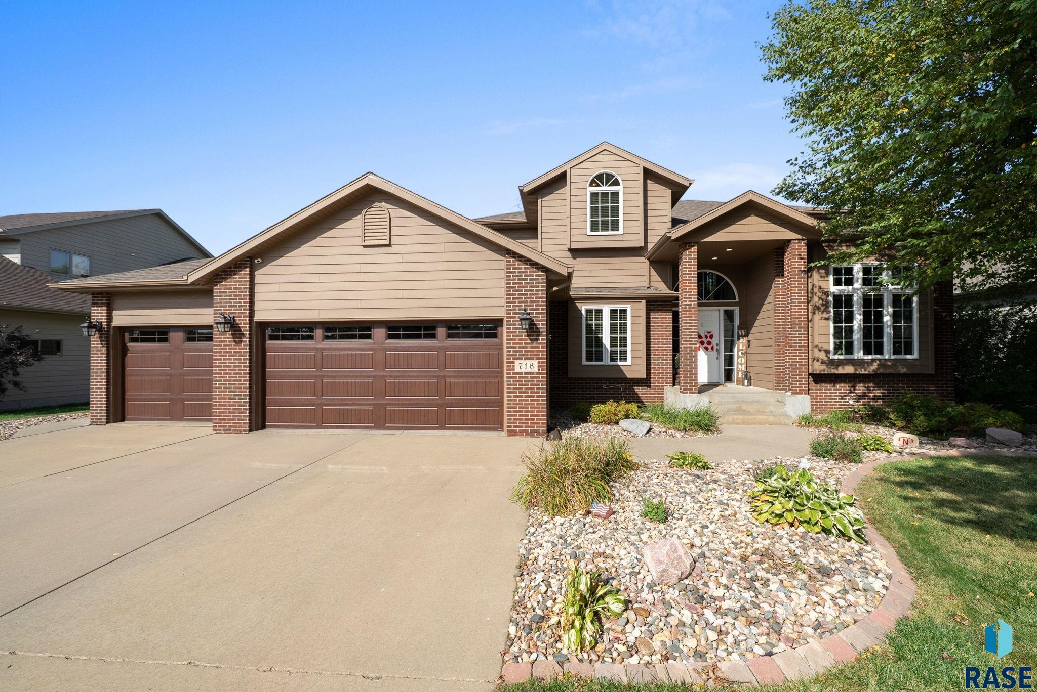 main property photo 67
