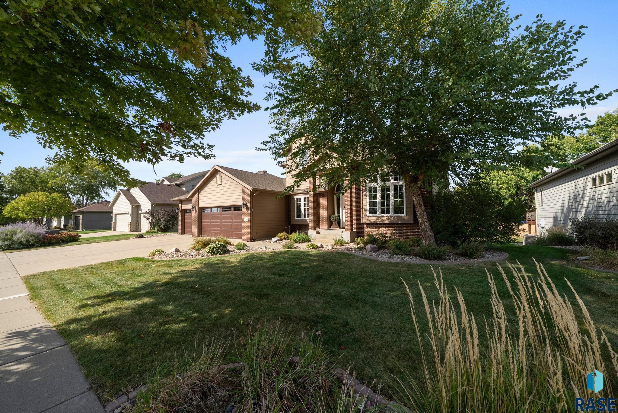 main property photo 74
