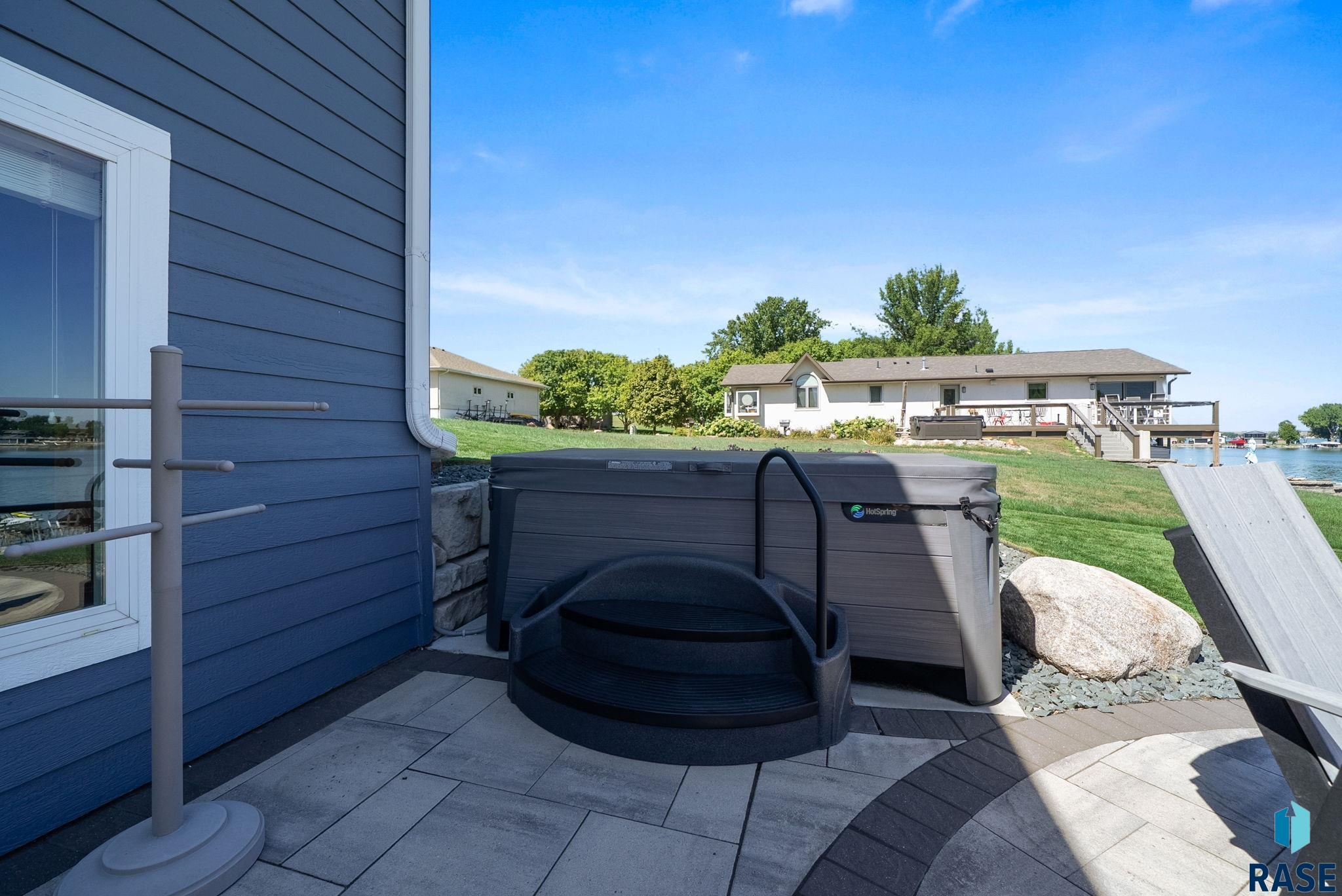 main property photo 48