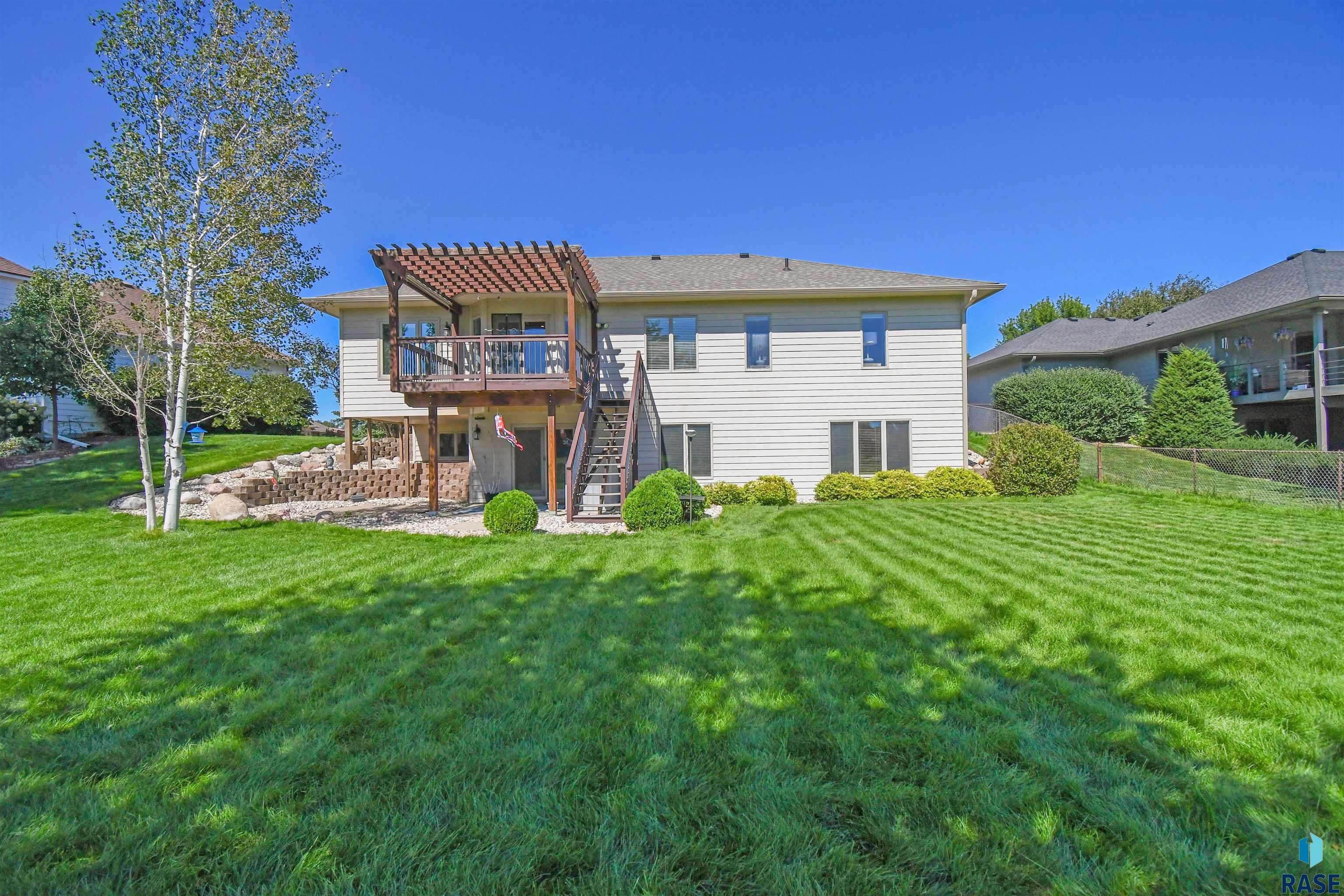 main property photo 61