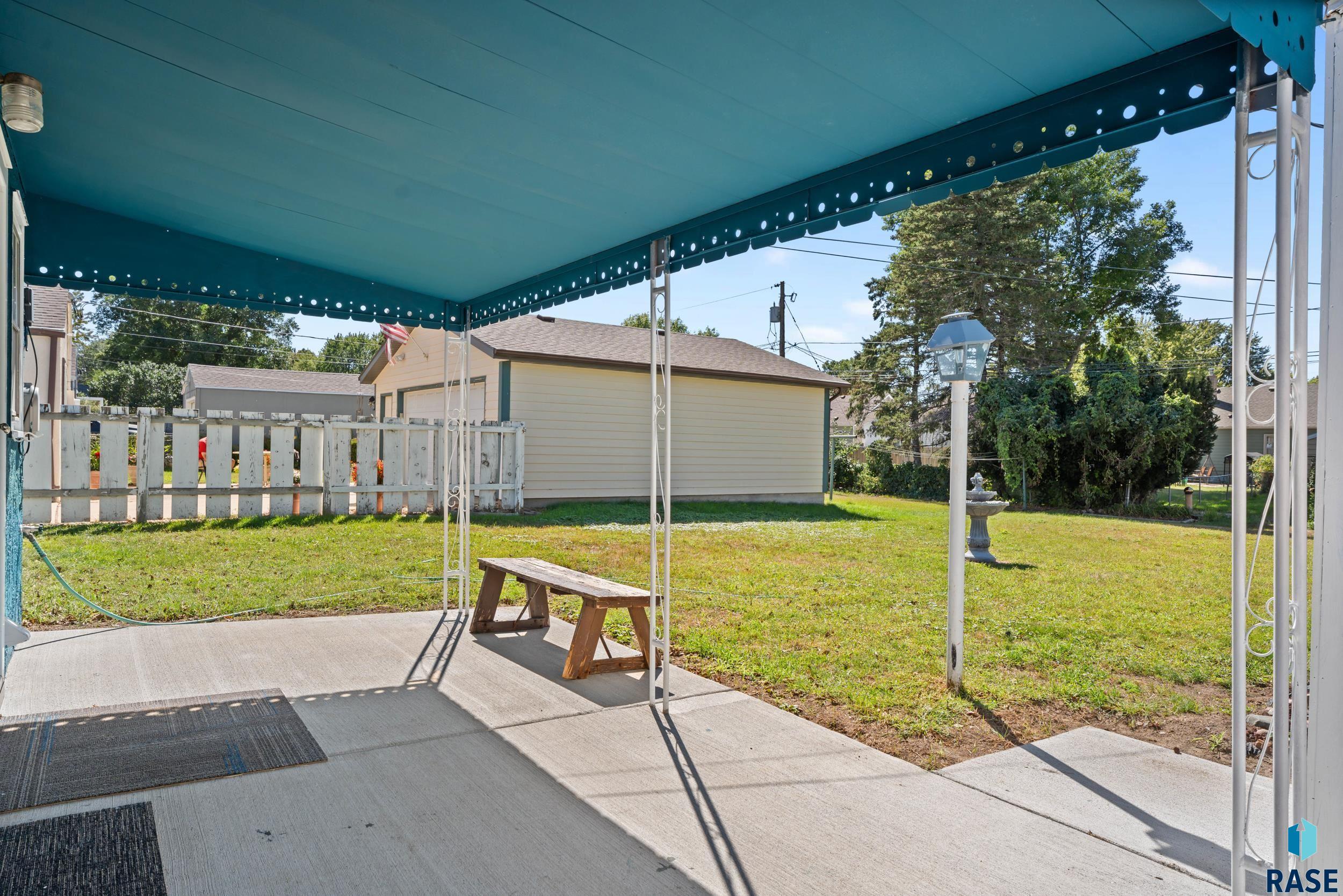 main property photo 18