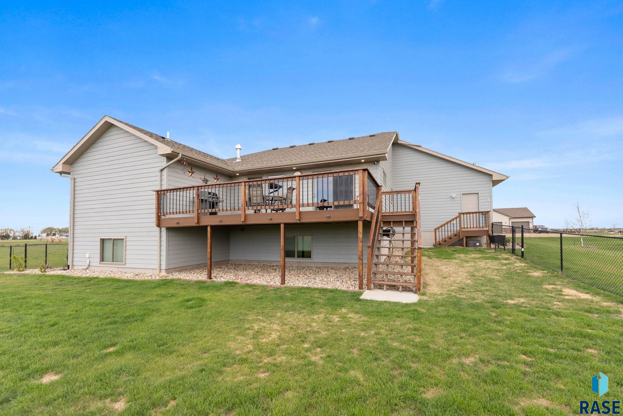 main property photo 58