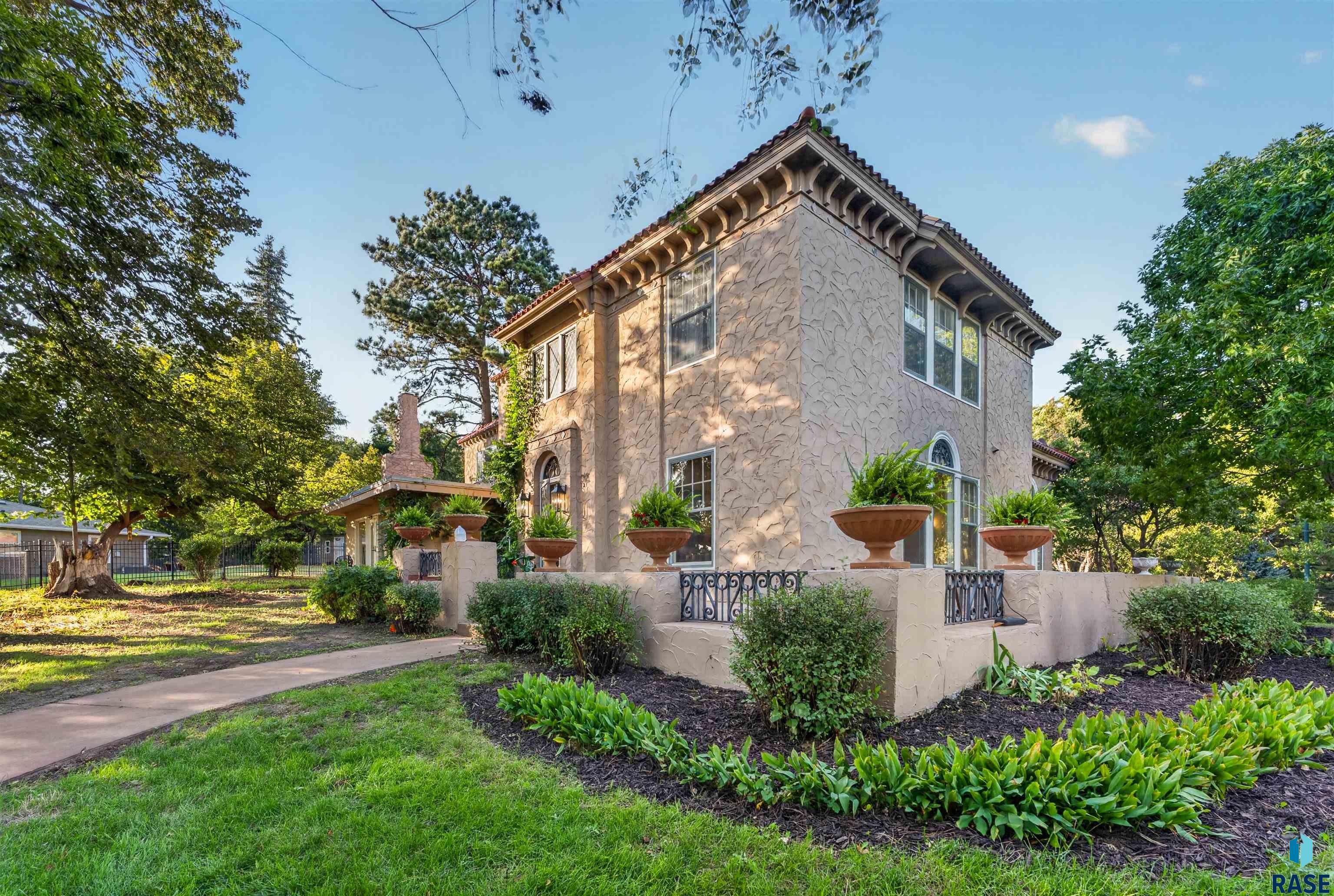 main property photo 50