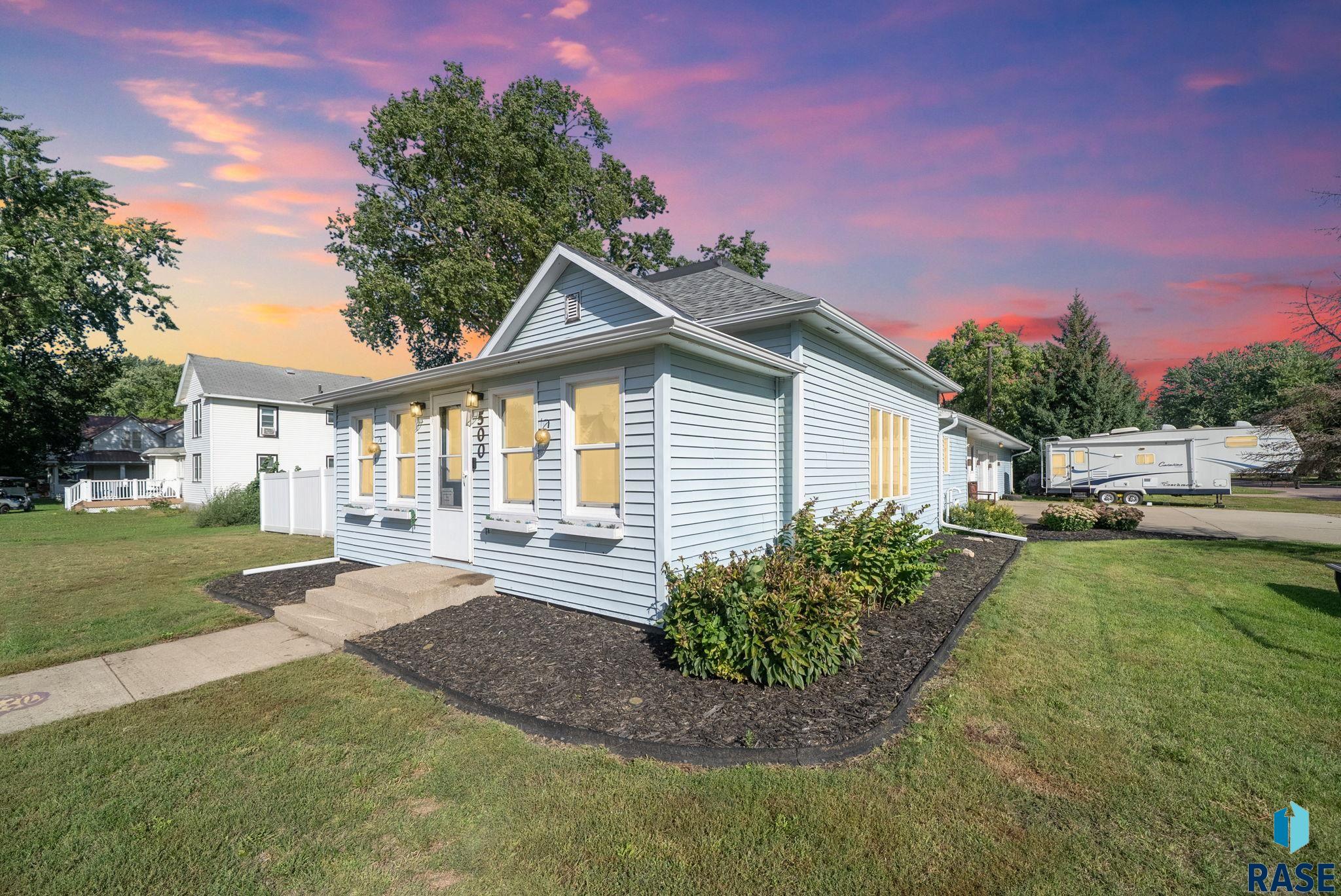 main property photo 2