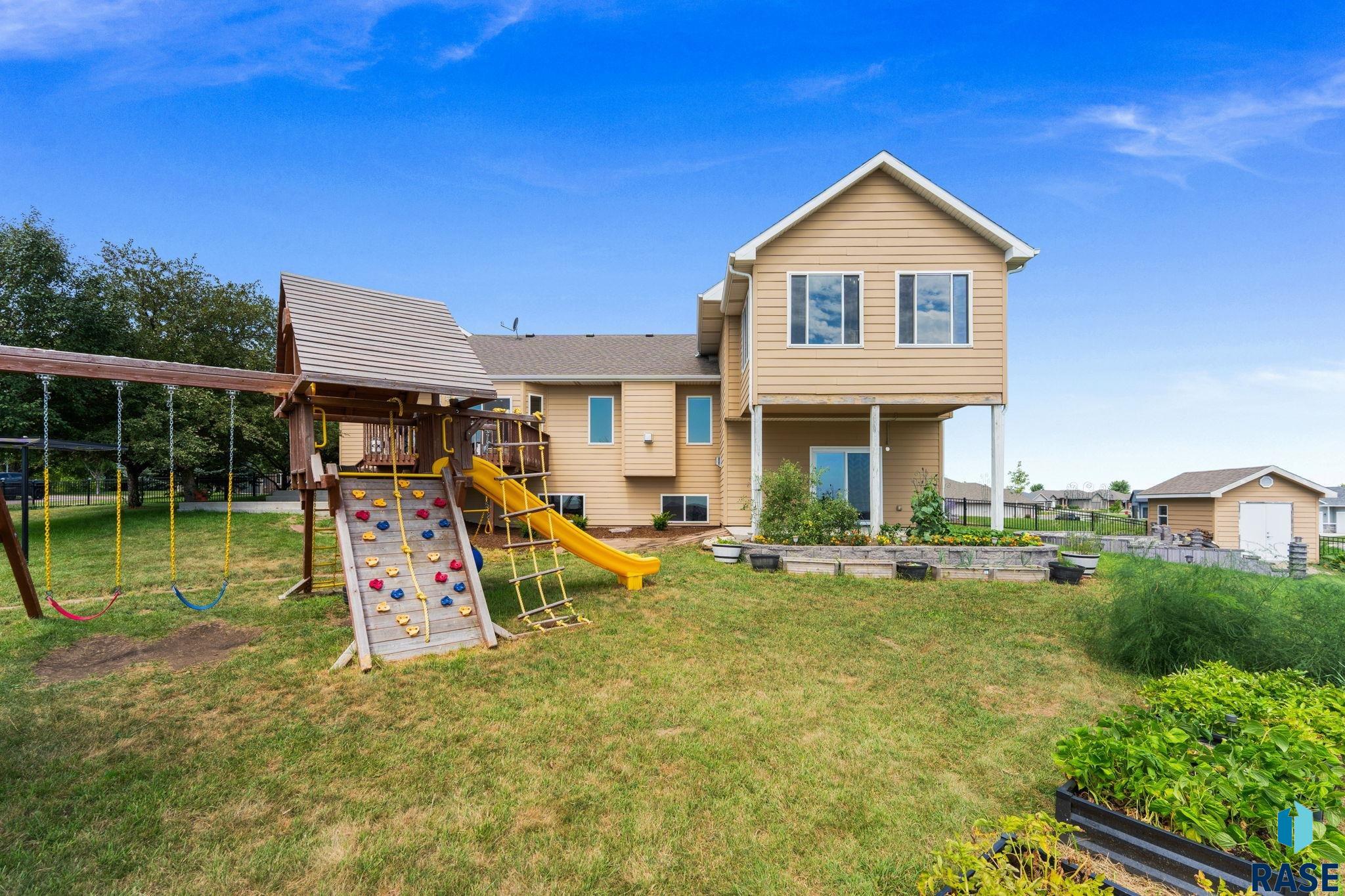 main property photo 68